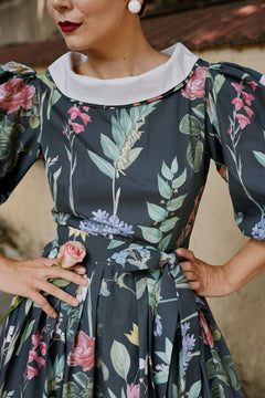 Rochie Midi din Bumbac cu Flori pe Fundal Antracit