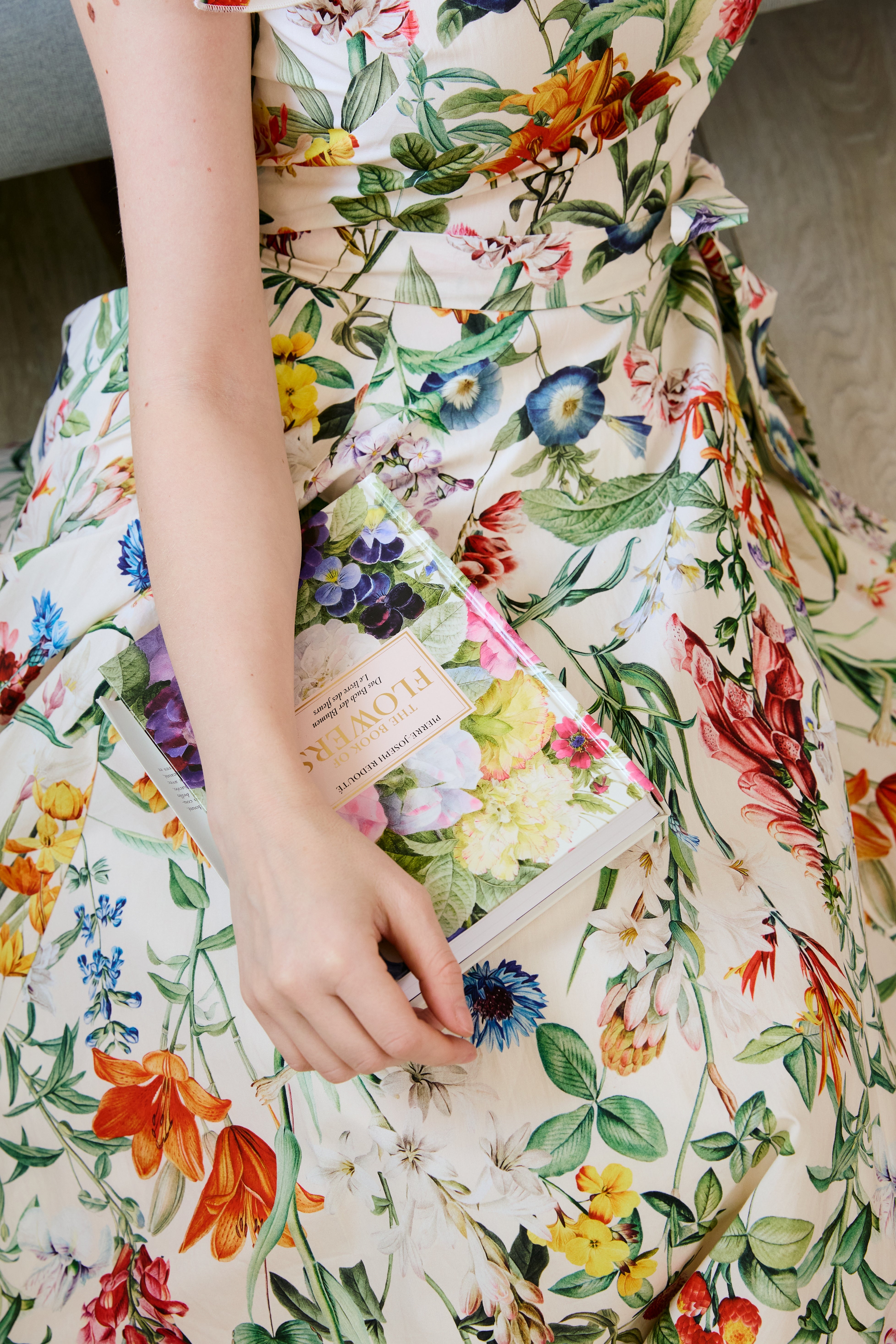 Rochie Midi cu Aripioare si Print Botanic pe Bej, din Bumbac