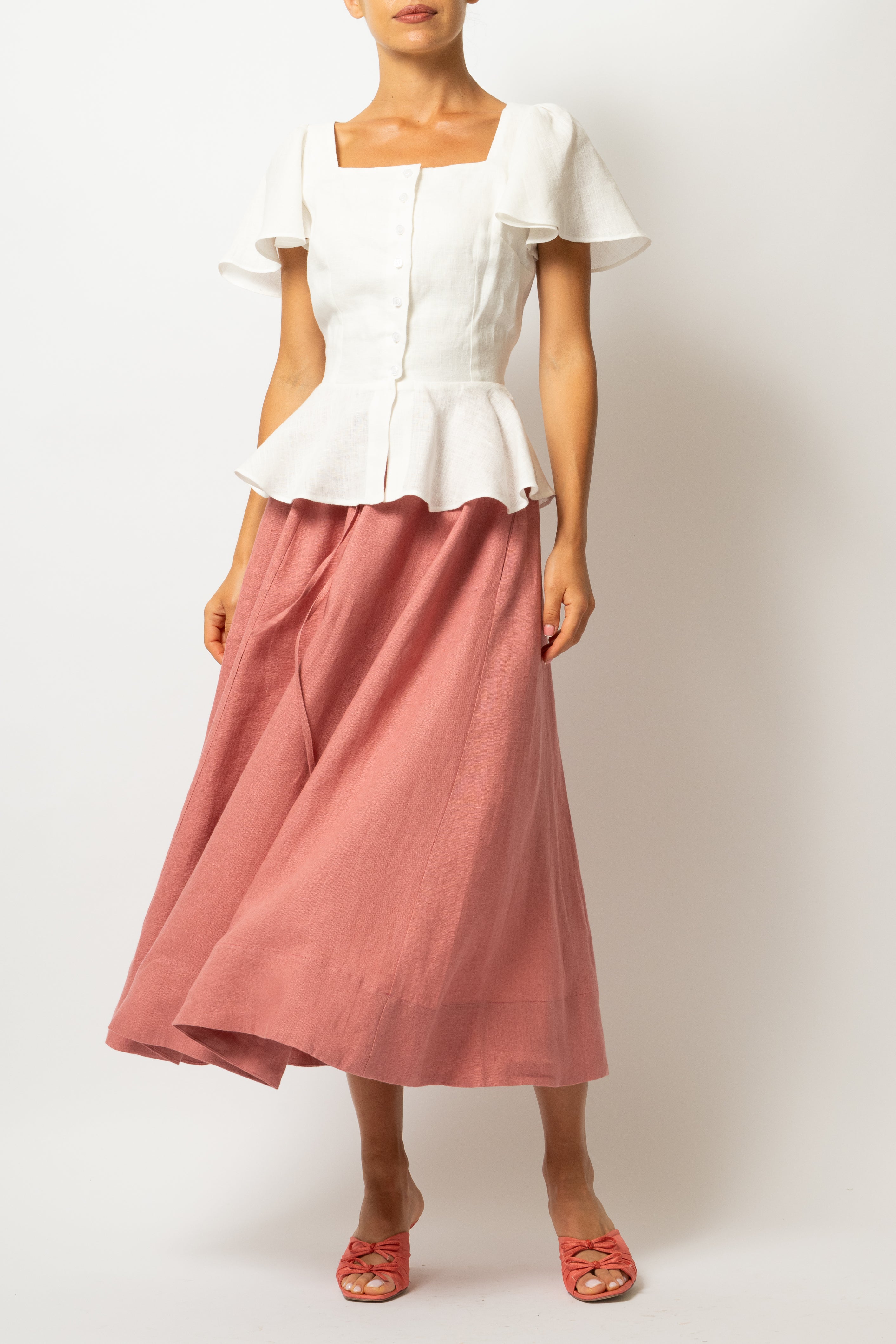 Bluza cu Peplum si Nasturi, din In Alb