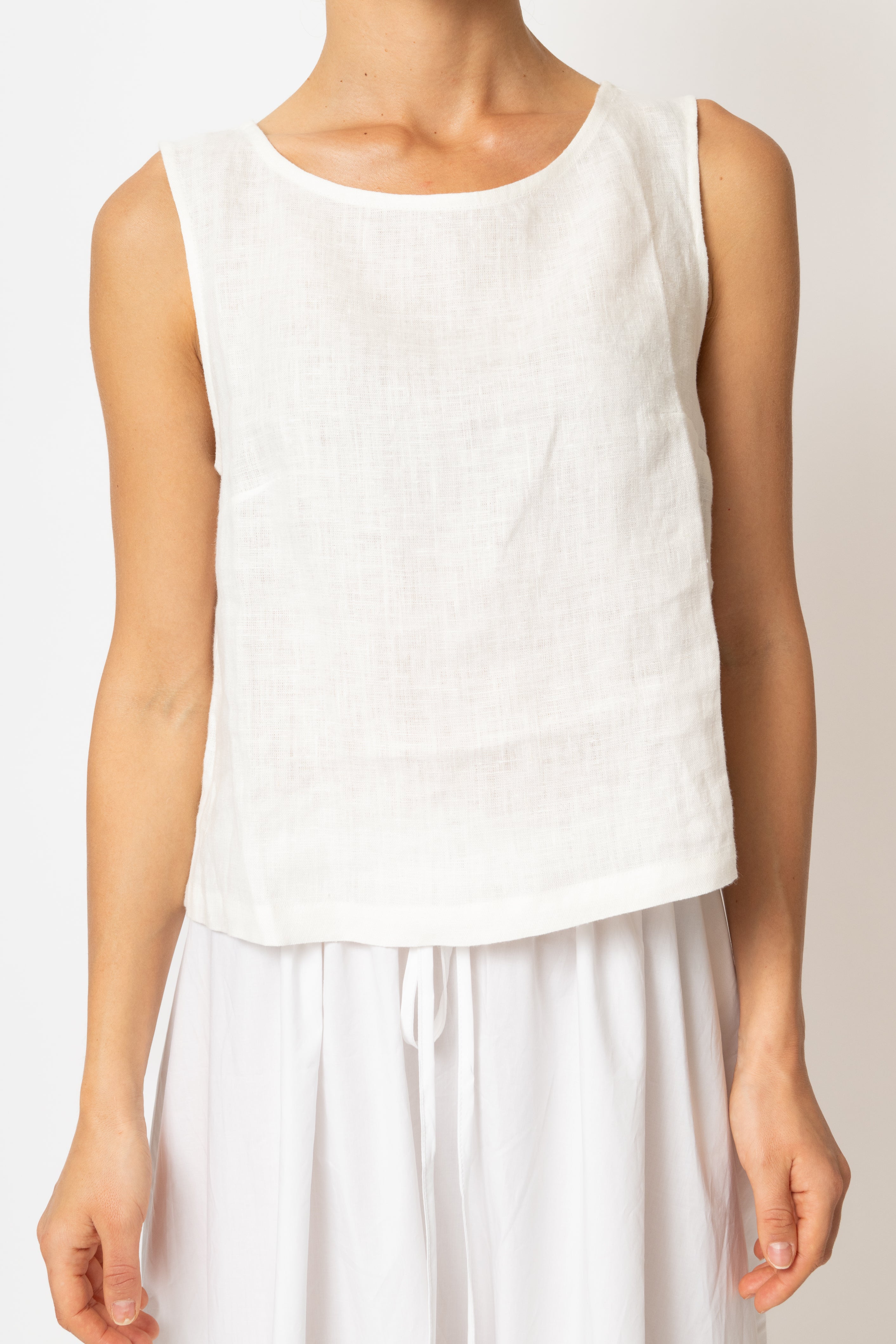 Bluza Fara Maneci, din In Alb
