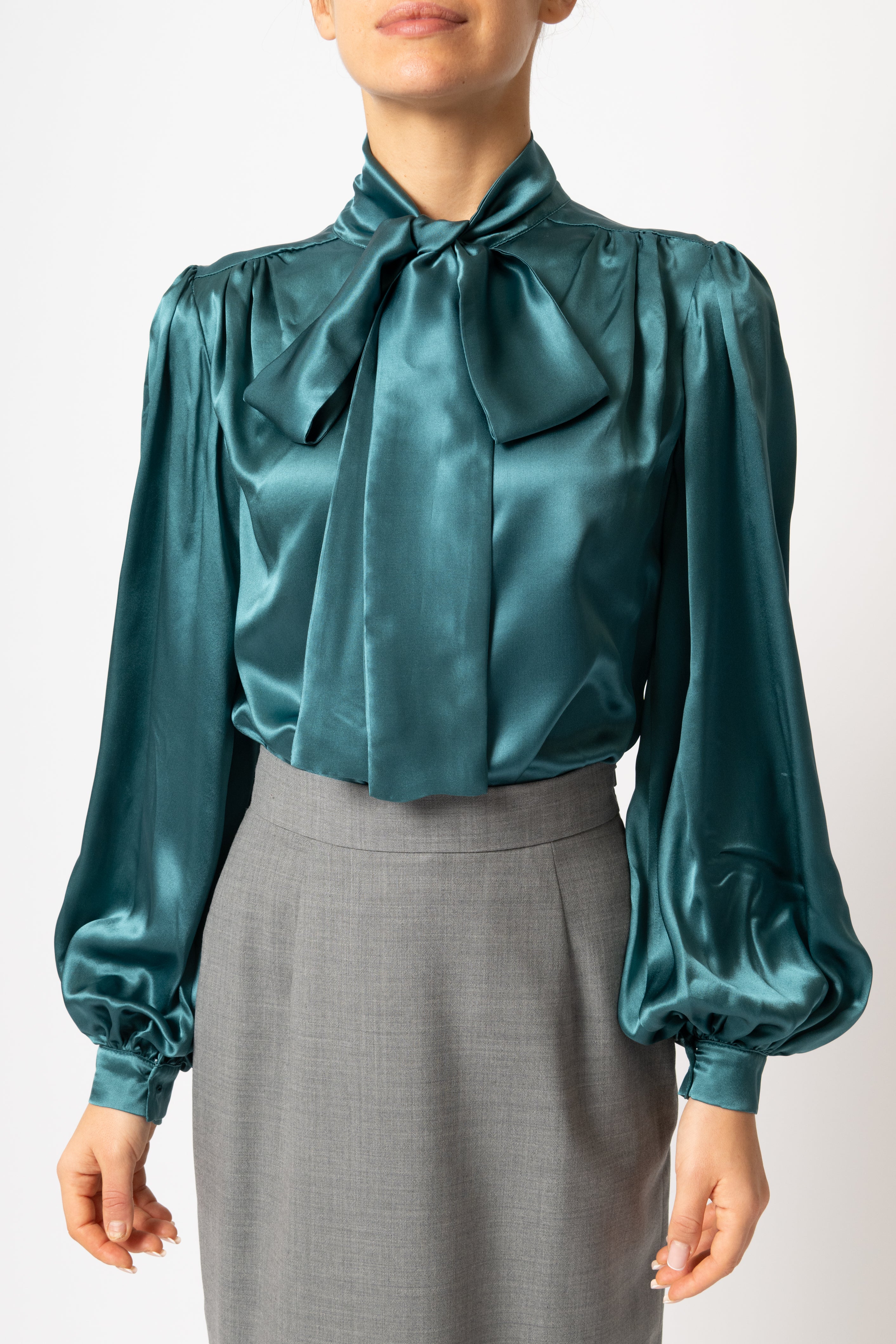 Bluza cu Funda Esarfa la Gat din Matase Verde