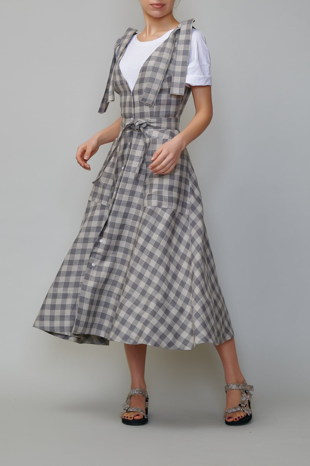 Sarafan din in în carouri gri inchis