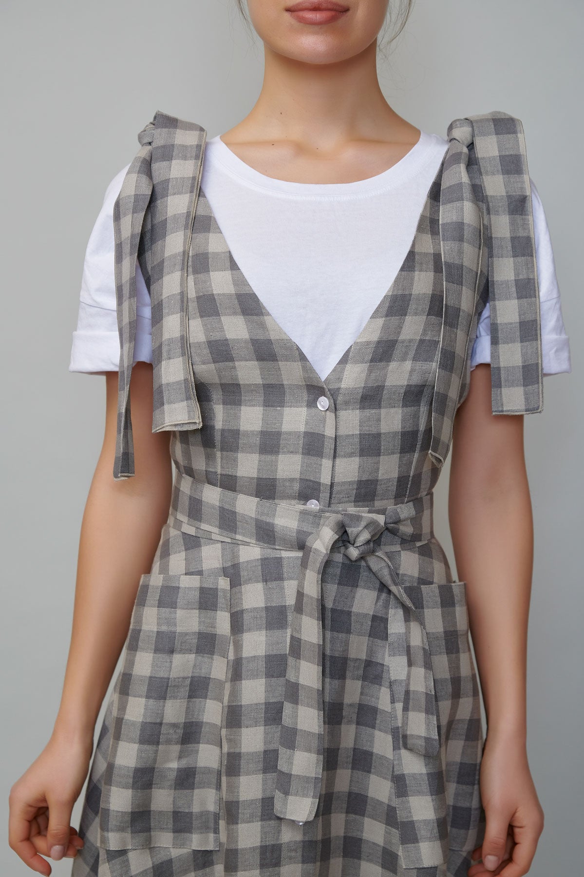 Sarafan din in în carouri gri inchis