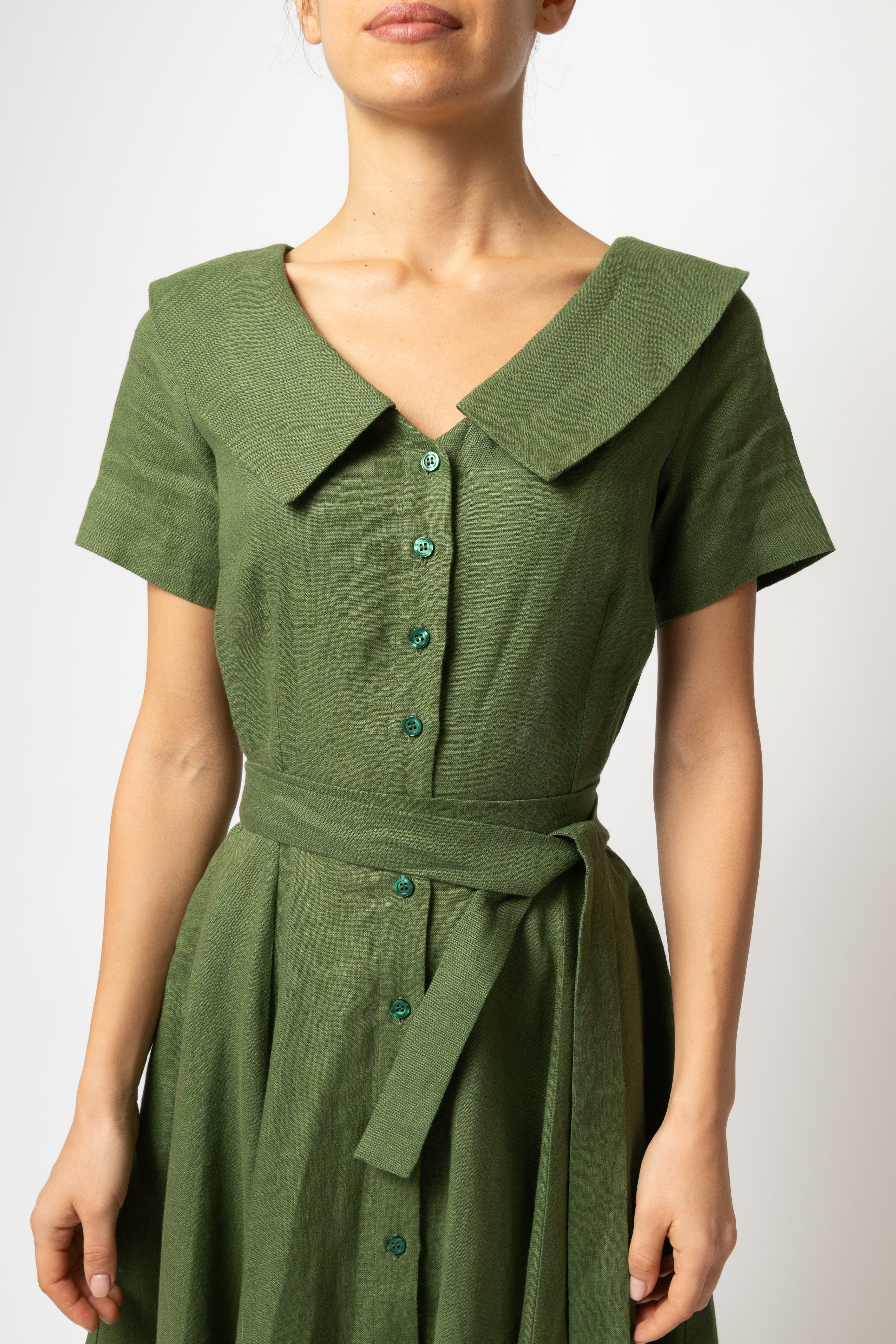 Rochie Camasa Midi cu Guler in V, din In Verde