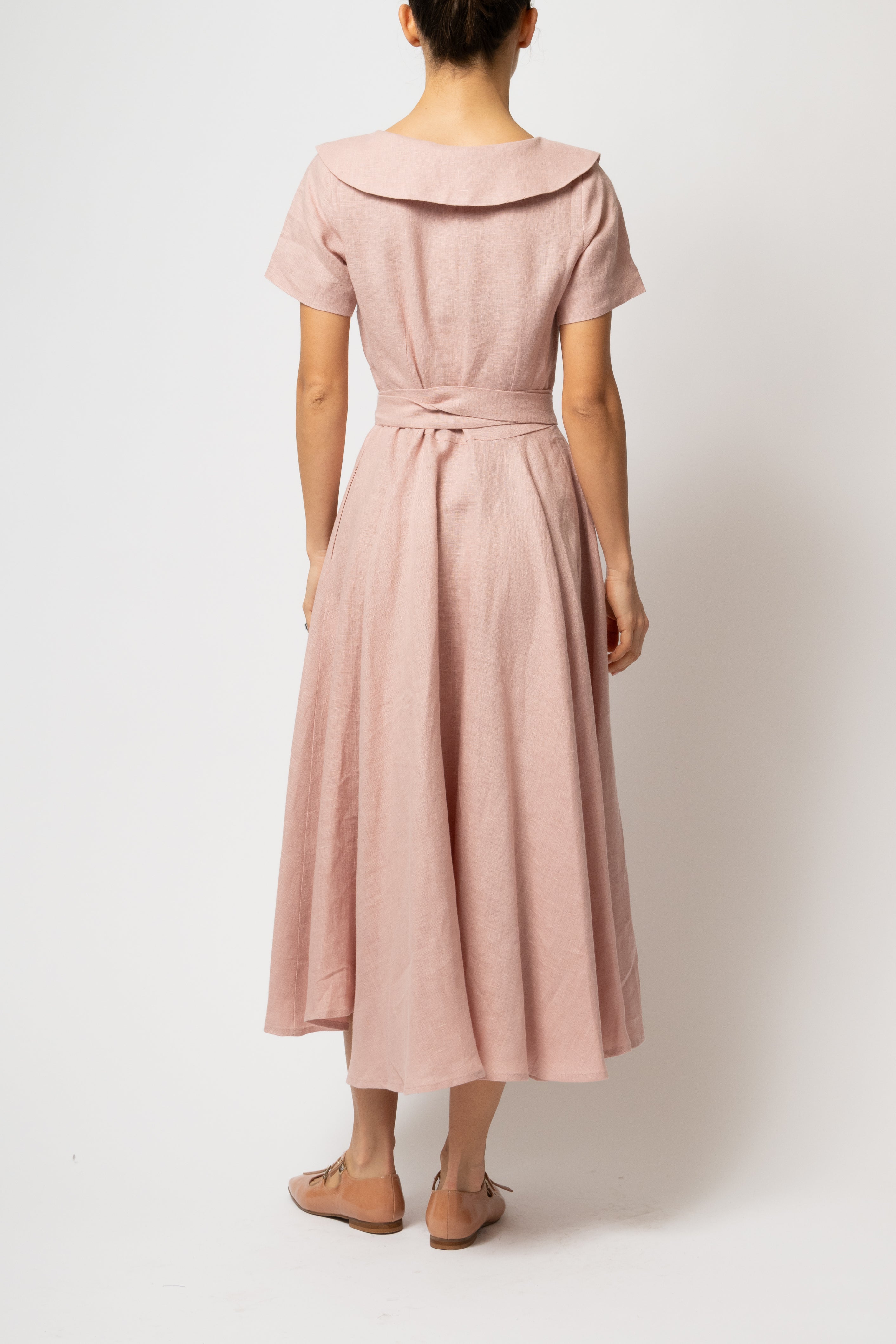 Rochie Camasa Midi cu Guler in V, din In Roz