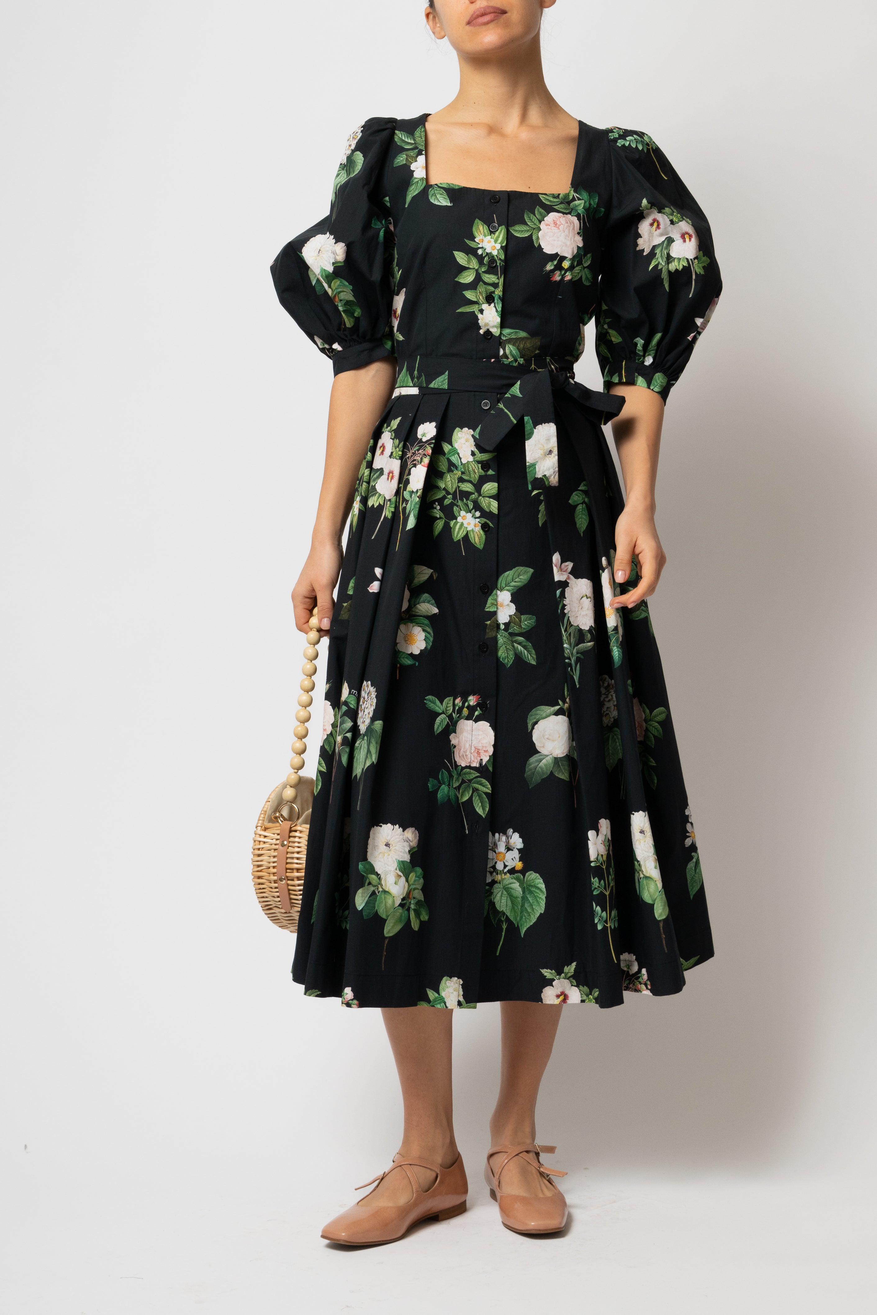 Rochie Midi, cu Decolteu Patrat si Nasturi, din Bumbac cu Flori pe Negru