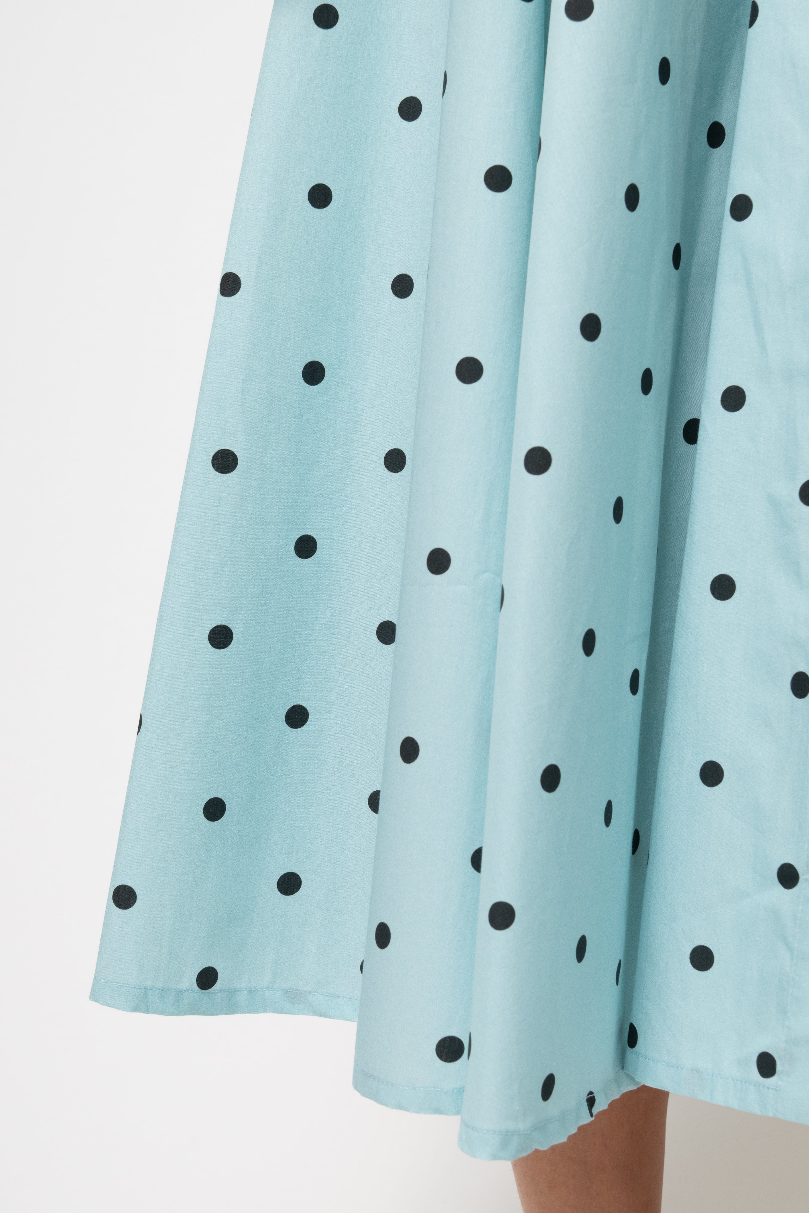 Rochie Camasa Midi cu Guler in V, din Bumbac Bleu cu Buline