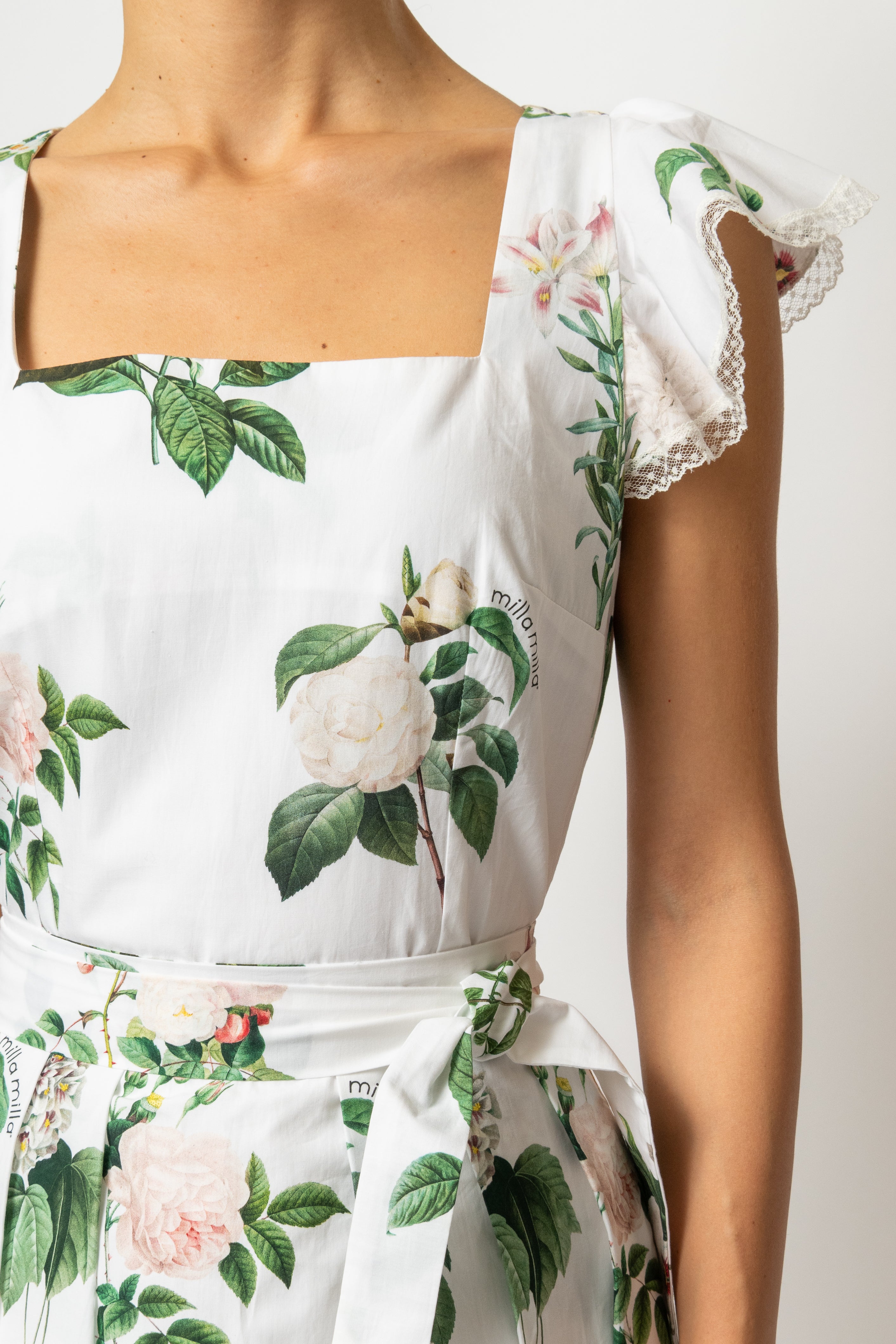 Rochie Midi cu Aripioare si Imprimeu de Flori Albe, din Bumbac