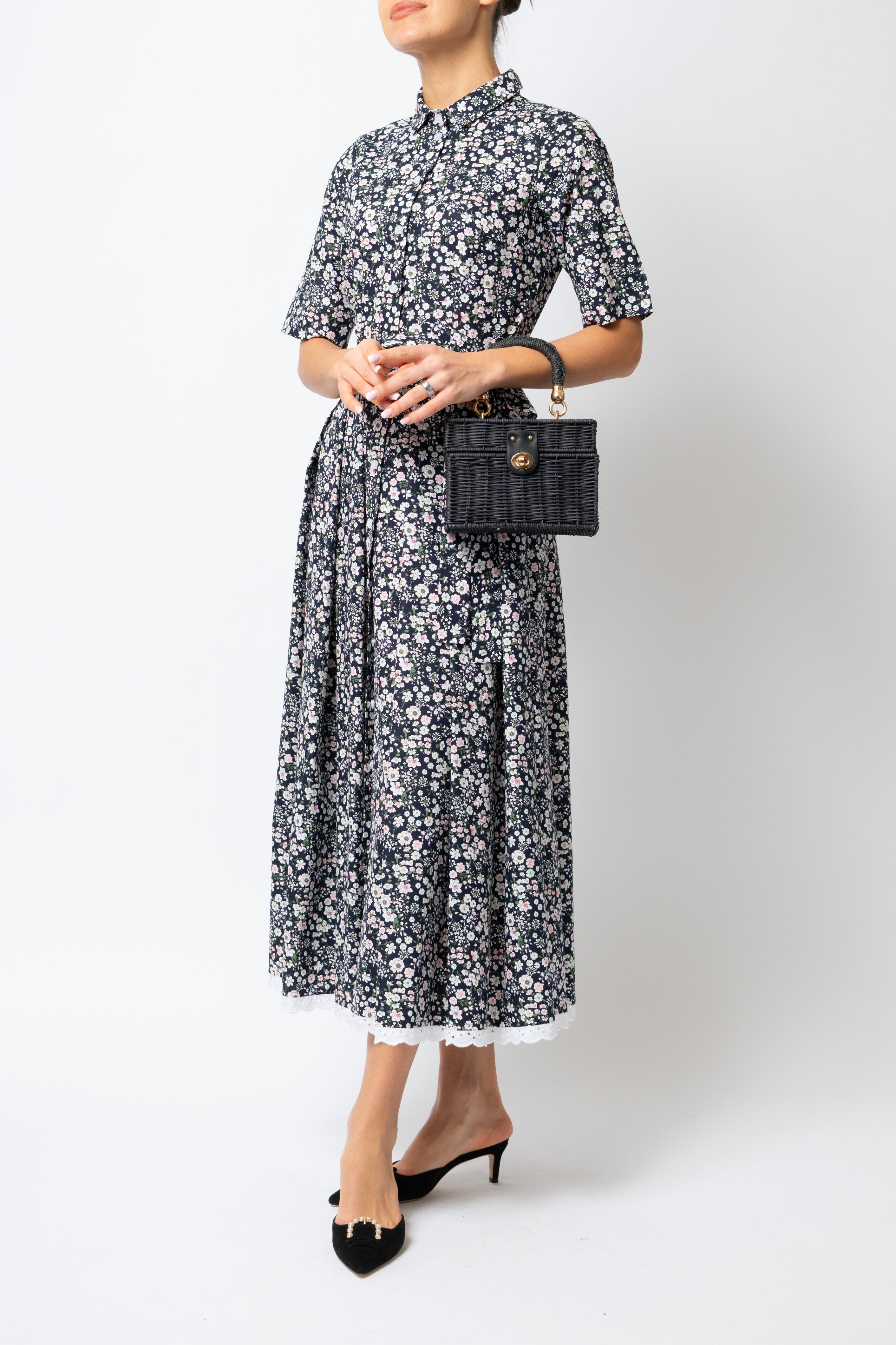 Rochie Camasa Midi, din Bumbac, cu Flori Mici pe Negru