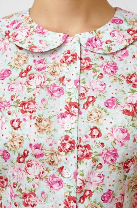 Shirt dress with short sleeves, made of floral poplin with a light blue border