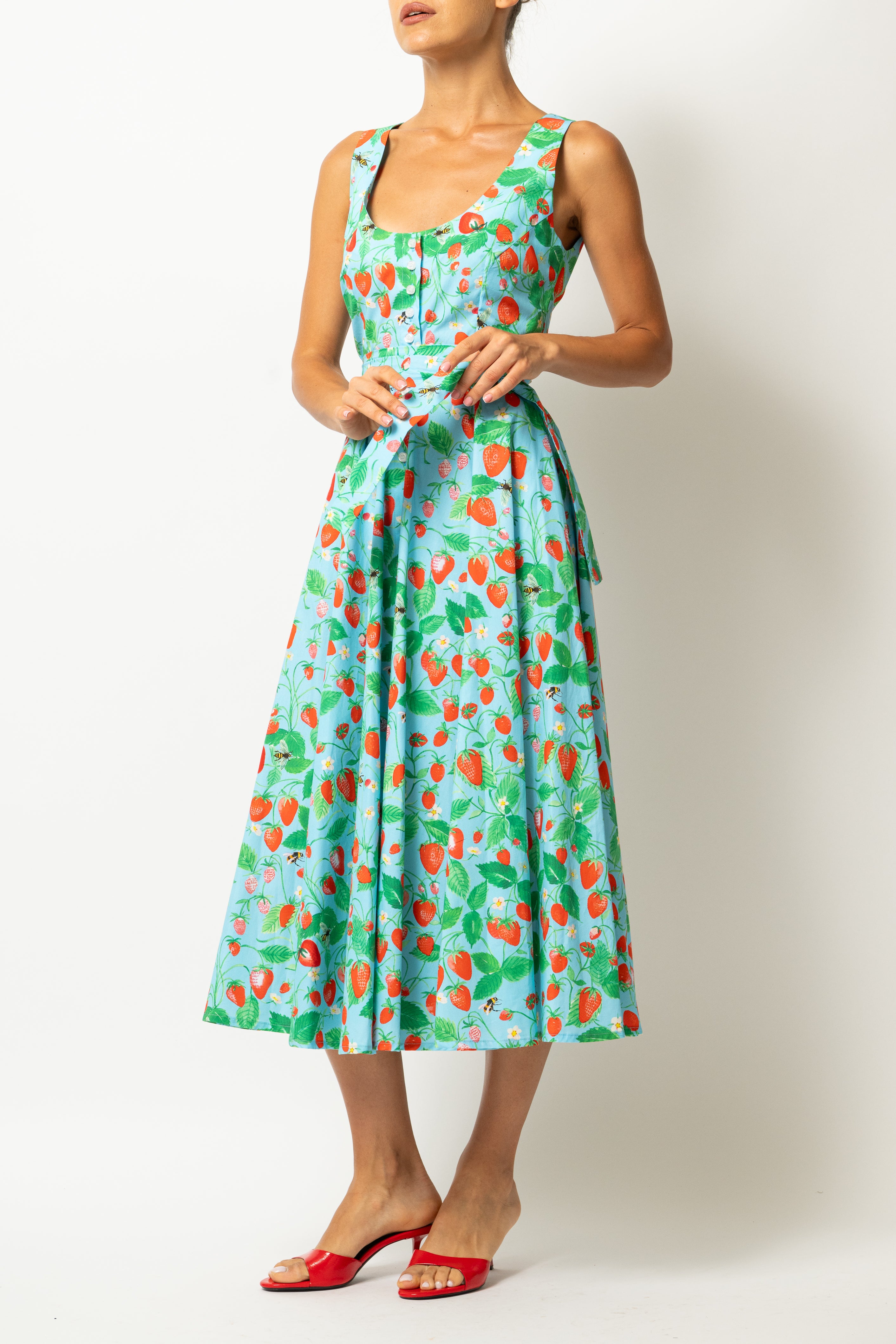 Rochie Midi cu Decolteu Rotund, din Bumbac cu Capsuni pe Bleu