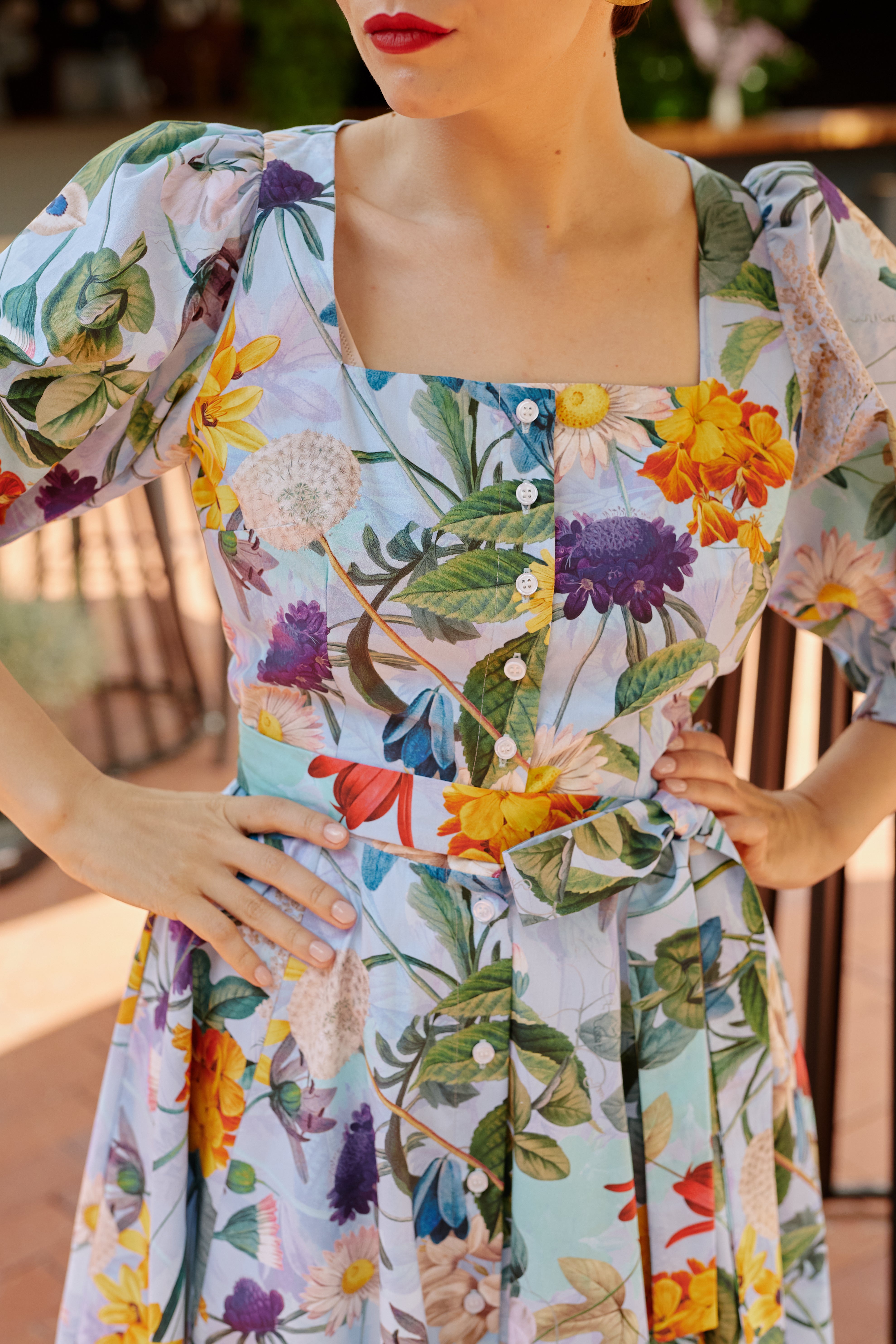 Rochie Midi, cu Decolteu Patrat, din Bumbac cu Flori Pe Bleu