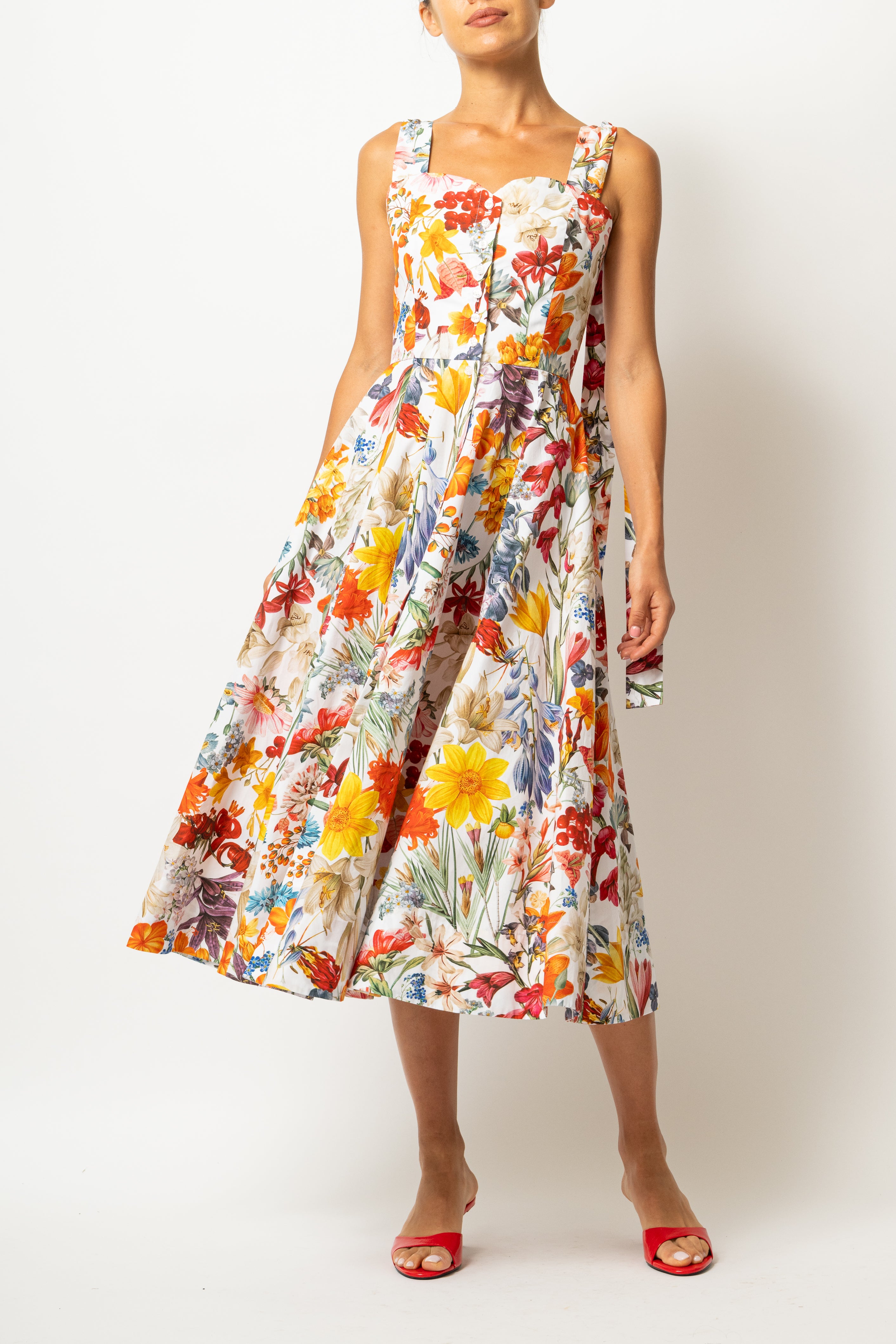 Rochie Midi, cu Bretele, din Bumbac cu Flori Pe Alb