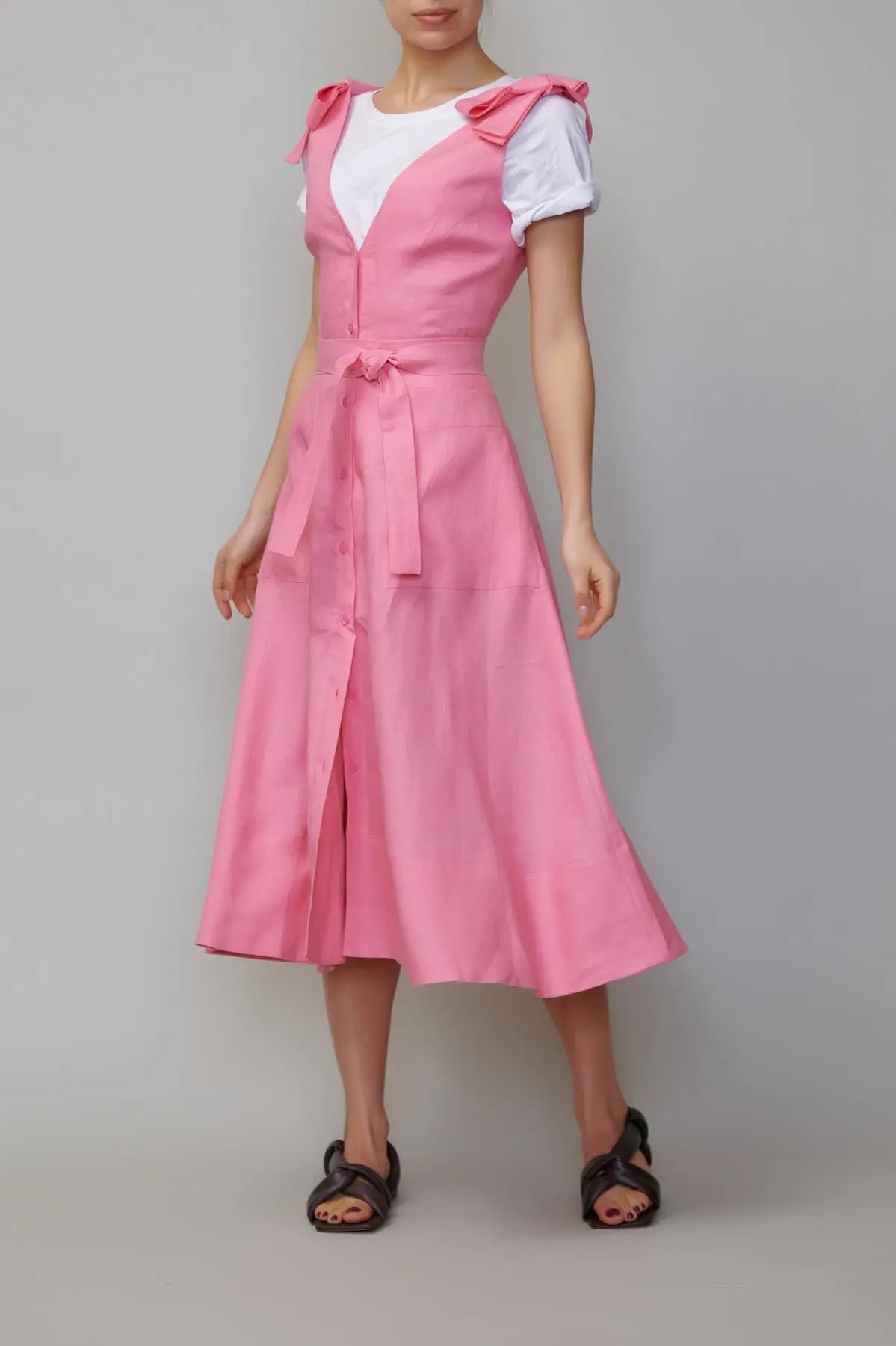 Sarafan din in roz milla milla