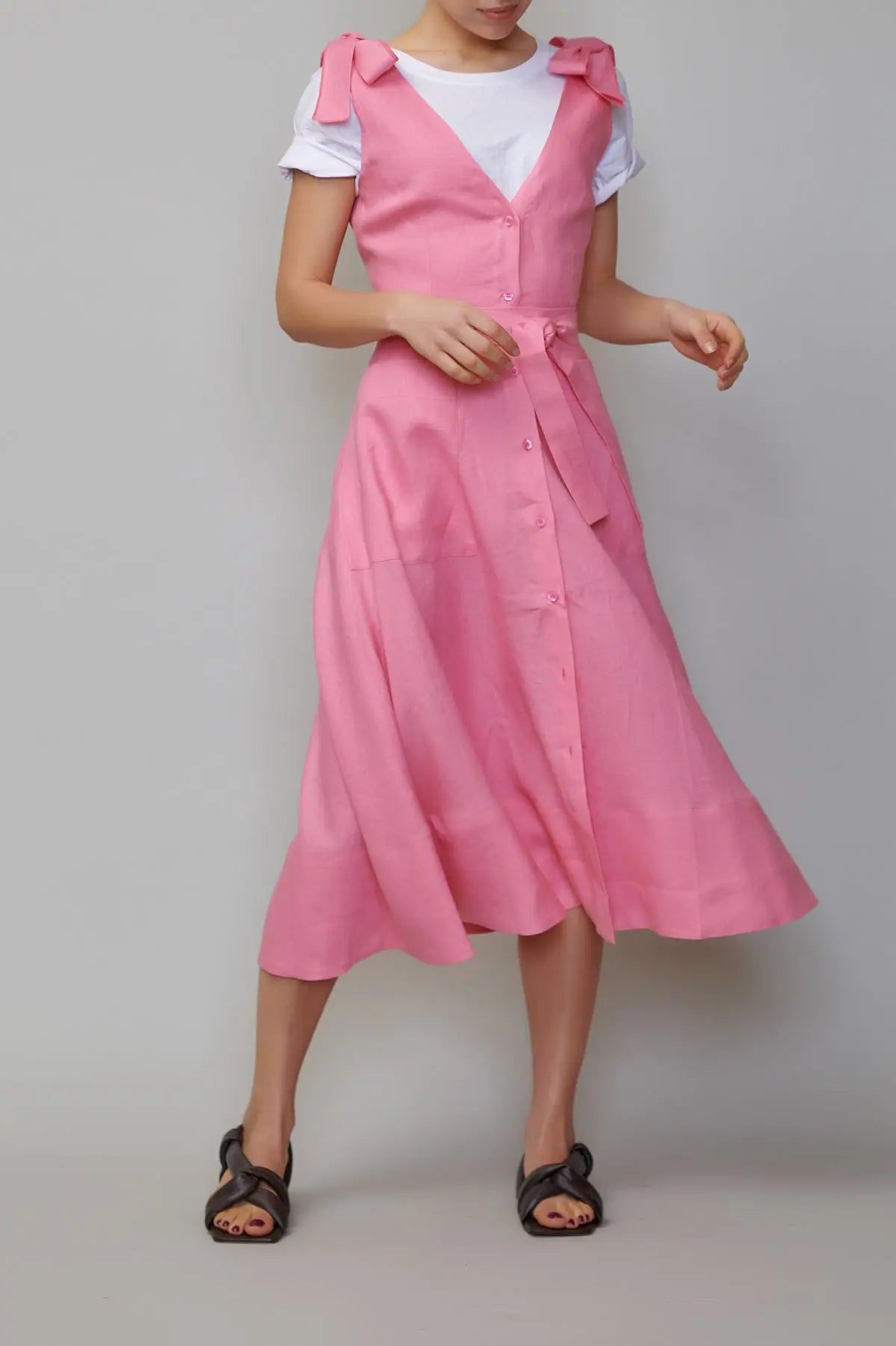 Sarafan din in roz milla milla