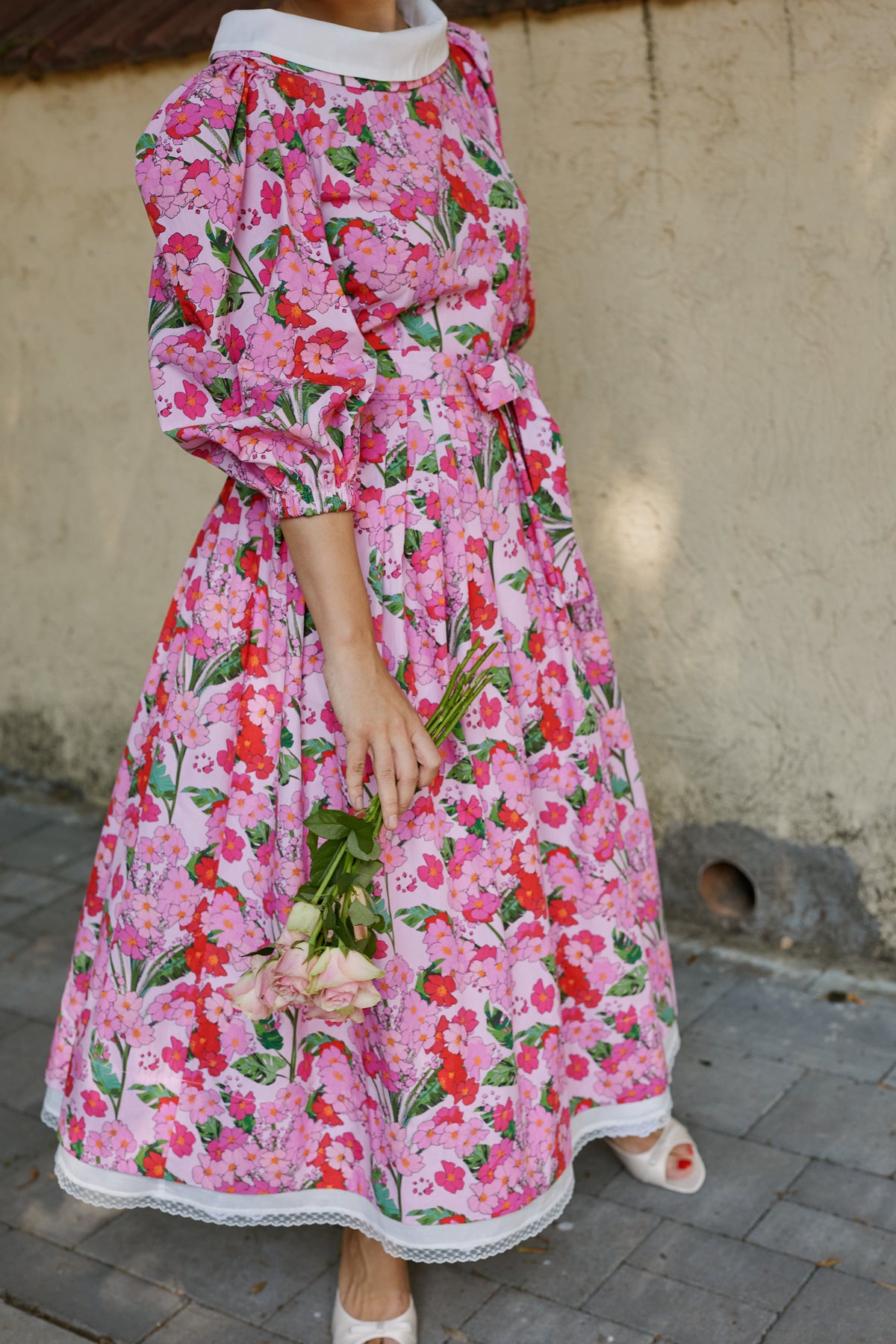 Rochie Midi din Bumbac cu Flori Roz
