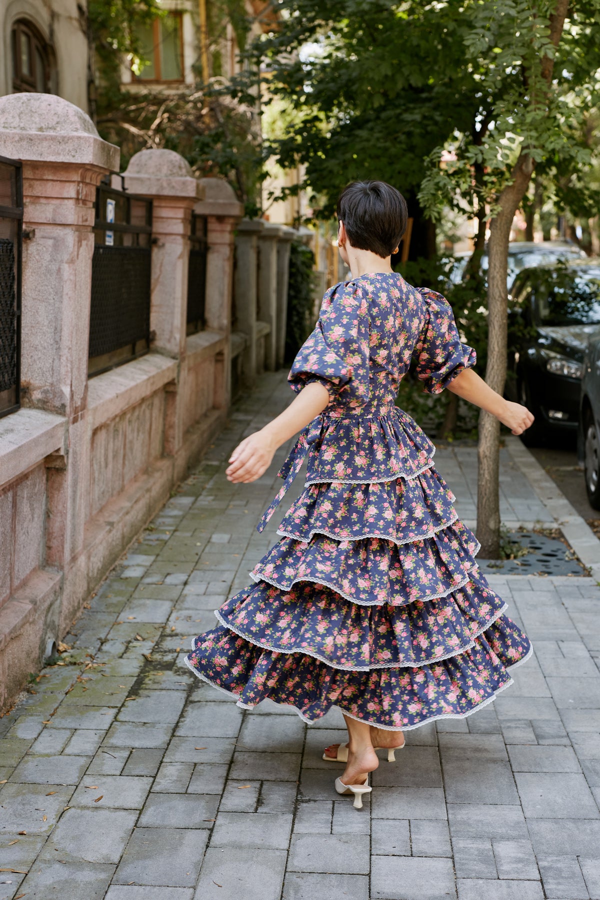Rochie Midi din Bumbac Bleumarin cu Volane si Dantela
