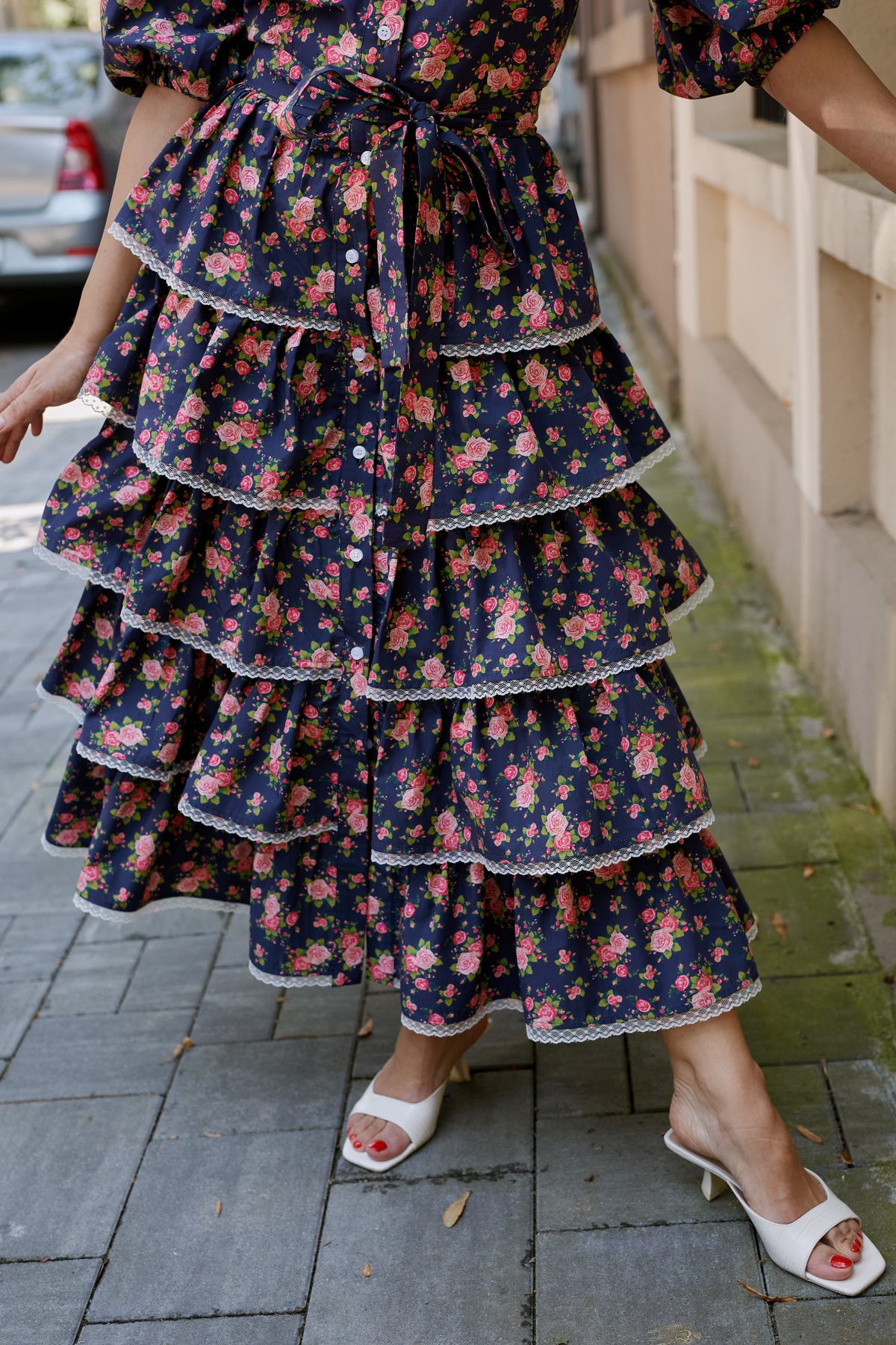 Rochie Midi din Bumbac Bleumarin cu Volane si Dantela
