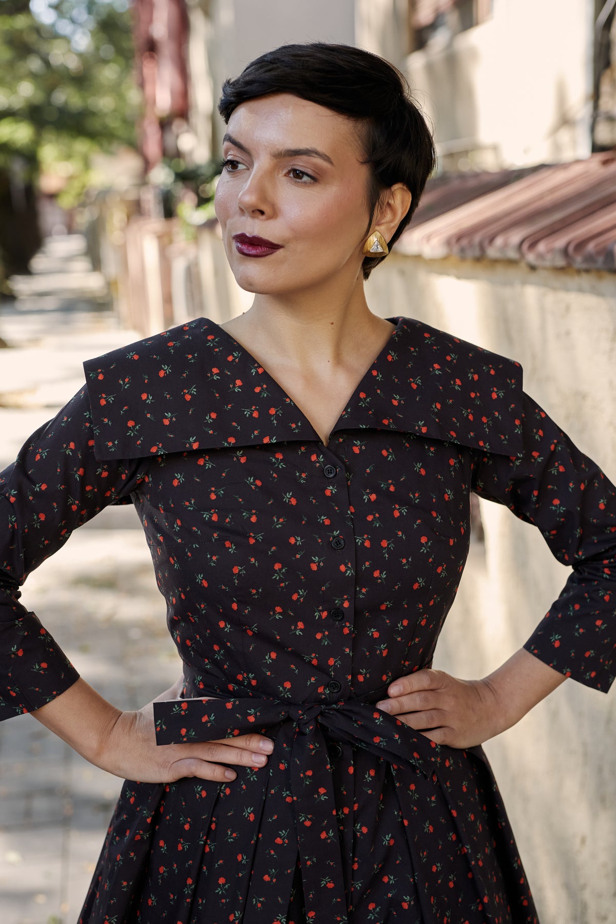 Rochie Camasa Midi cu Guler Patrat din Bumbac Negru