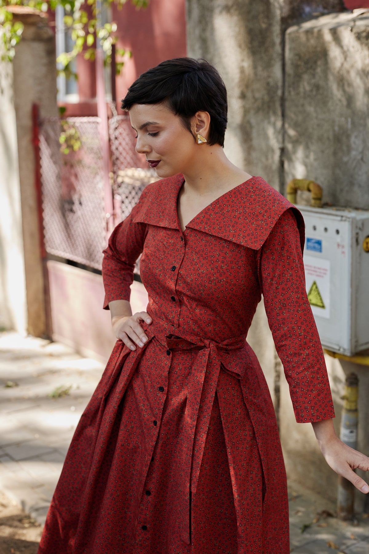Rochie Camasa Midi cu Guler Patrat din Bumbac Rosu Pompean