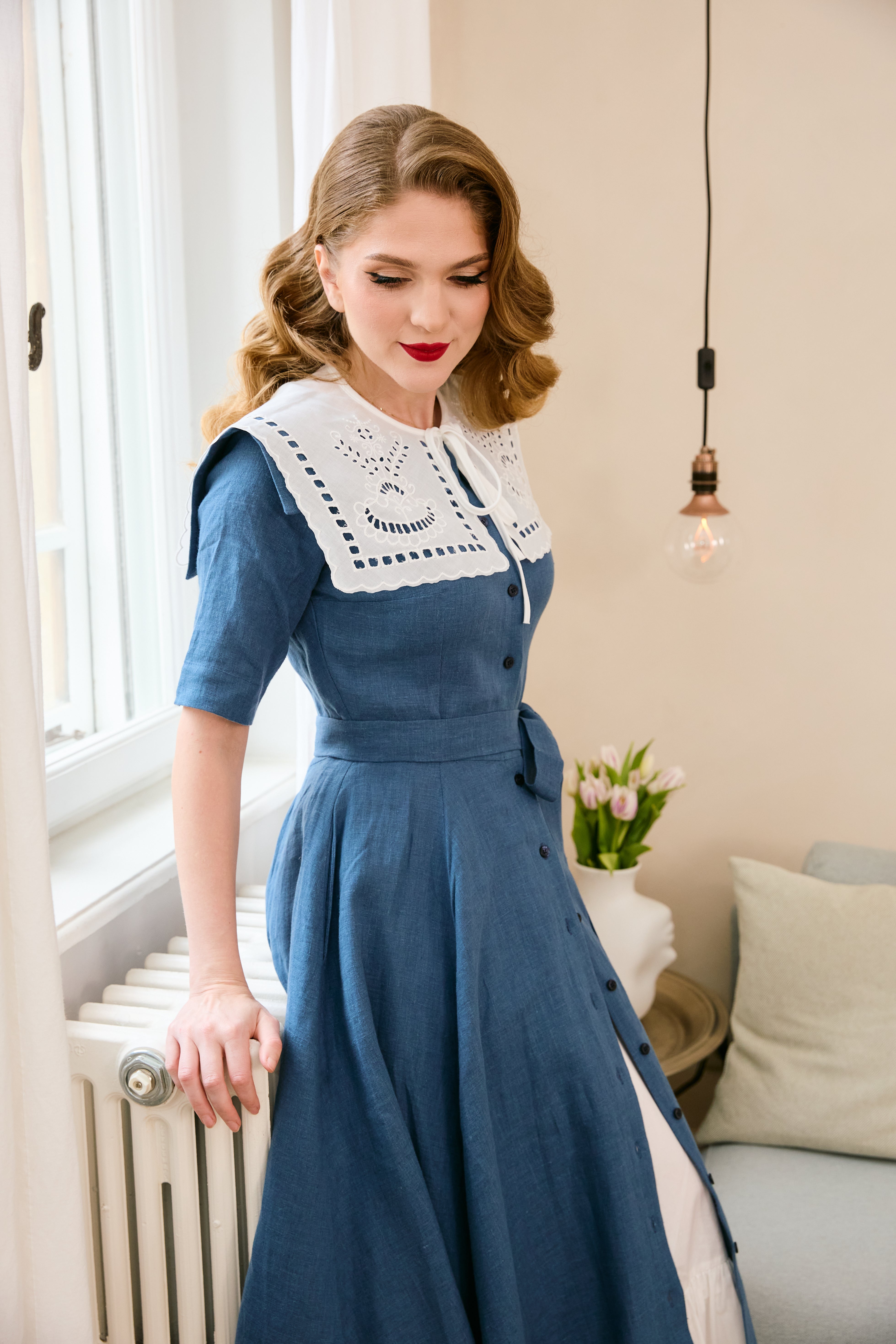 Rochie Camasa Midi, cu Guler Patrat, din In Albastru Petrol