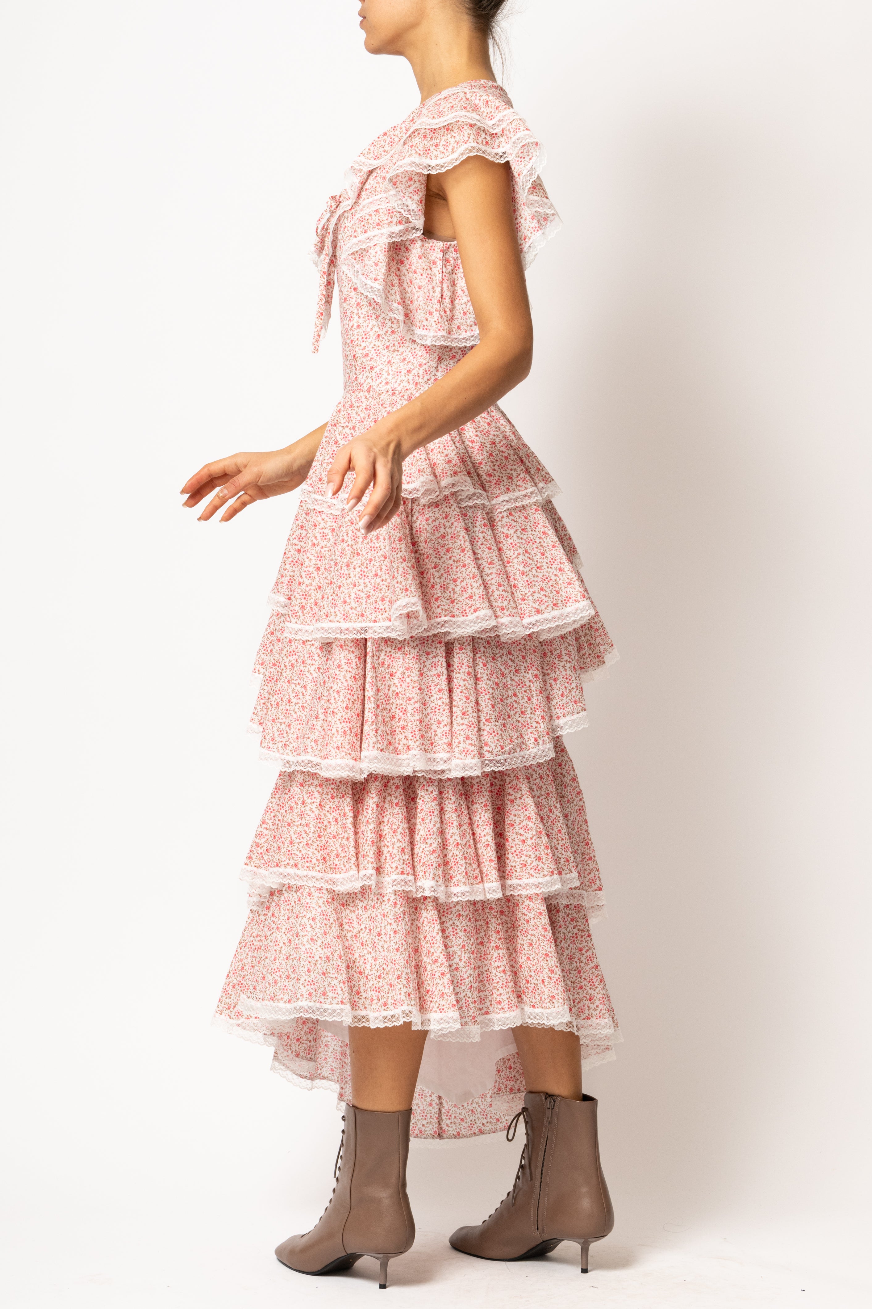 Rochie Asimetrica cu Volane, din Bumbac Roz