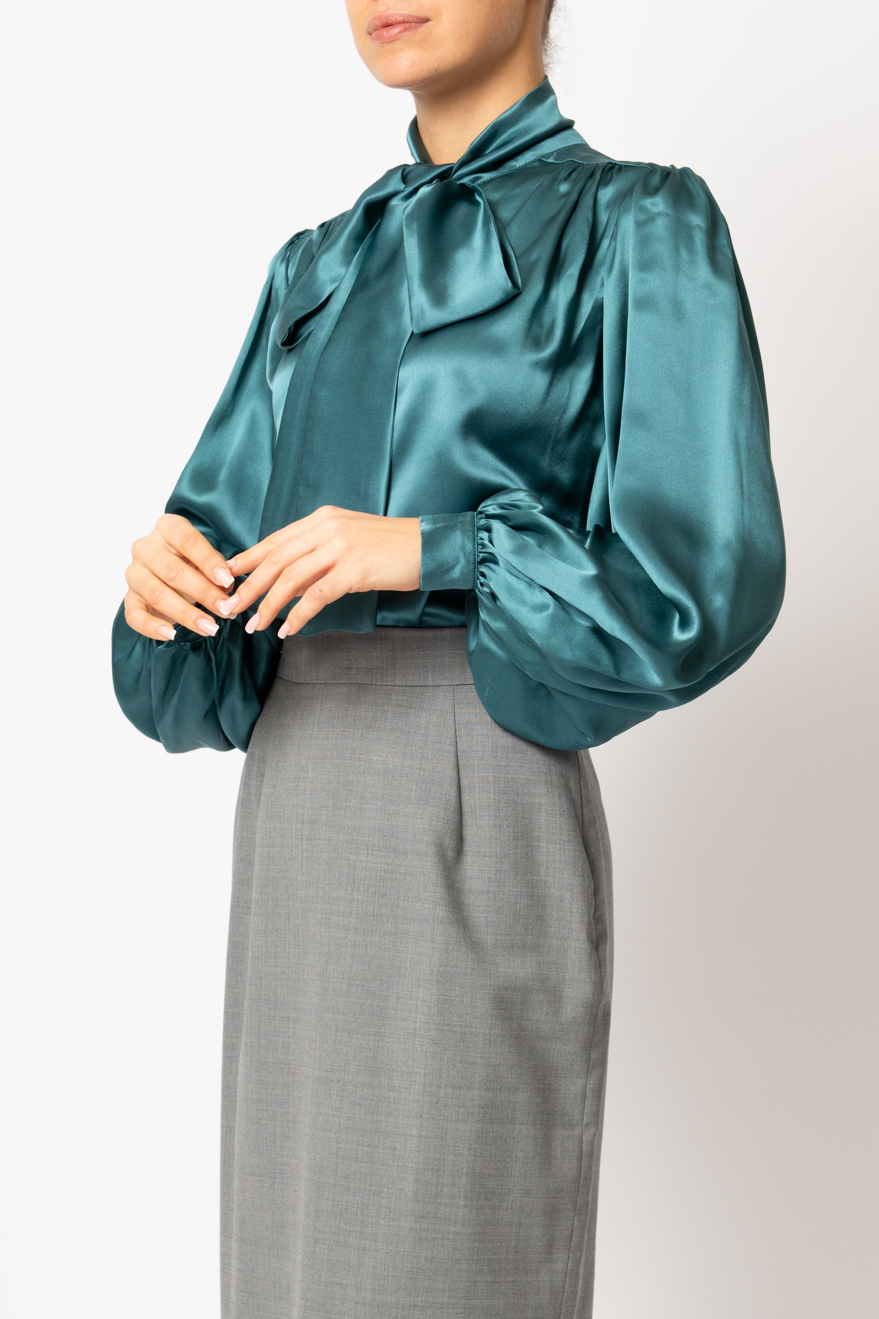 Bluza cu Funda Esarfa la Gat din Matase Verde