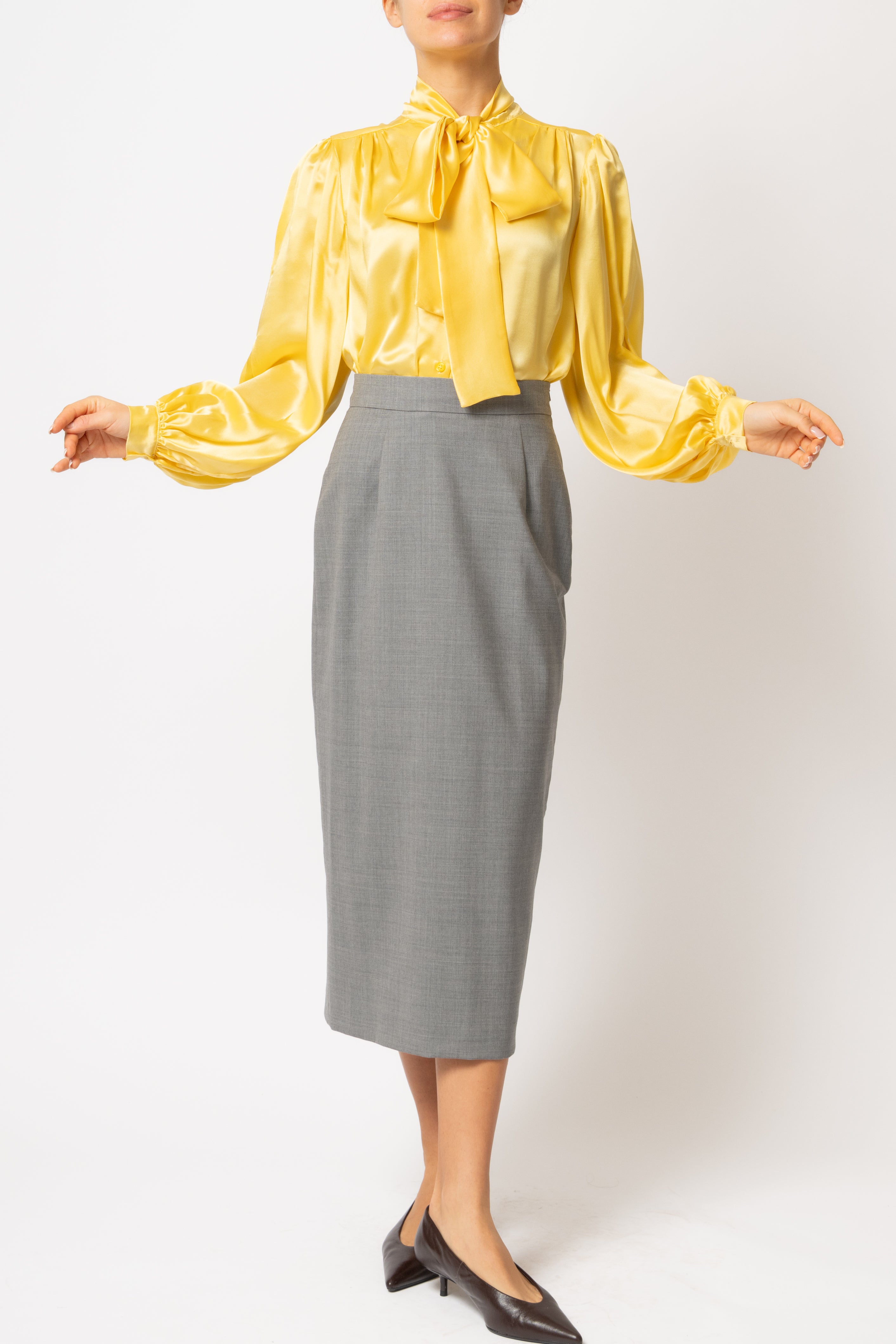 Bluza cu Funda Esarfa la Gat din Matase, Galbena