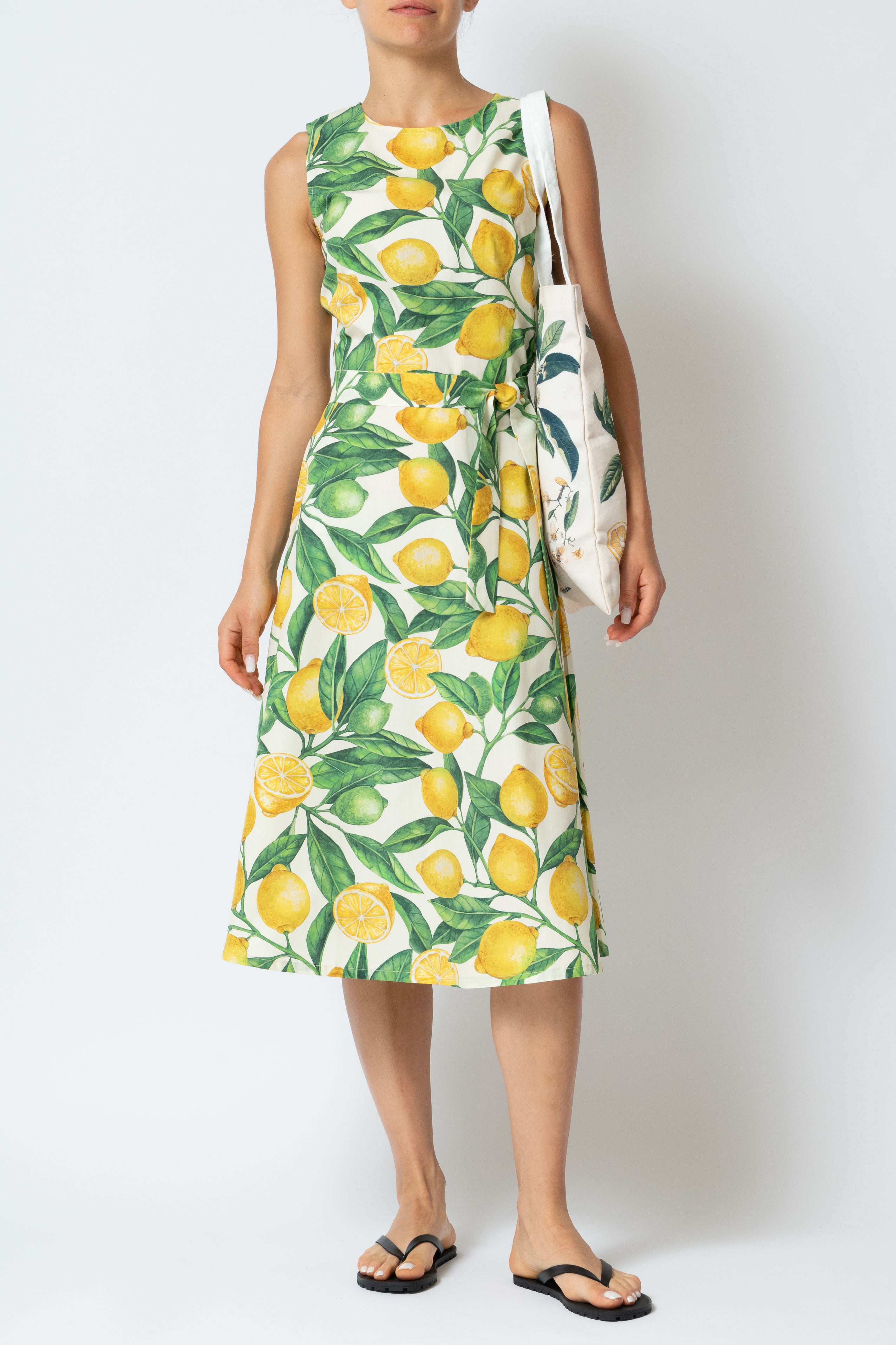 Rochie Midi fara Maneci cu Imprimeu Lamai din Poplin, Alba