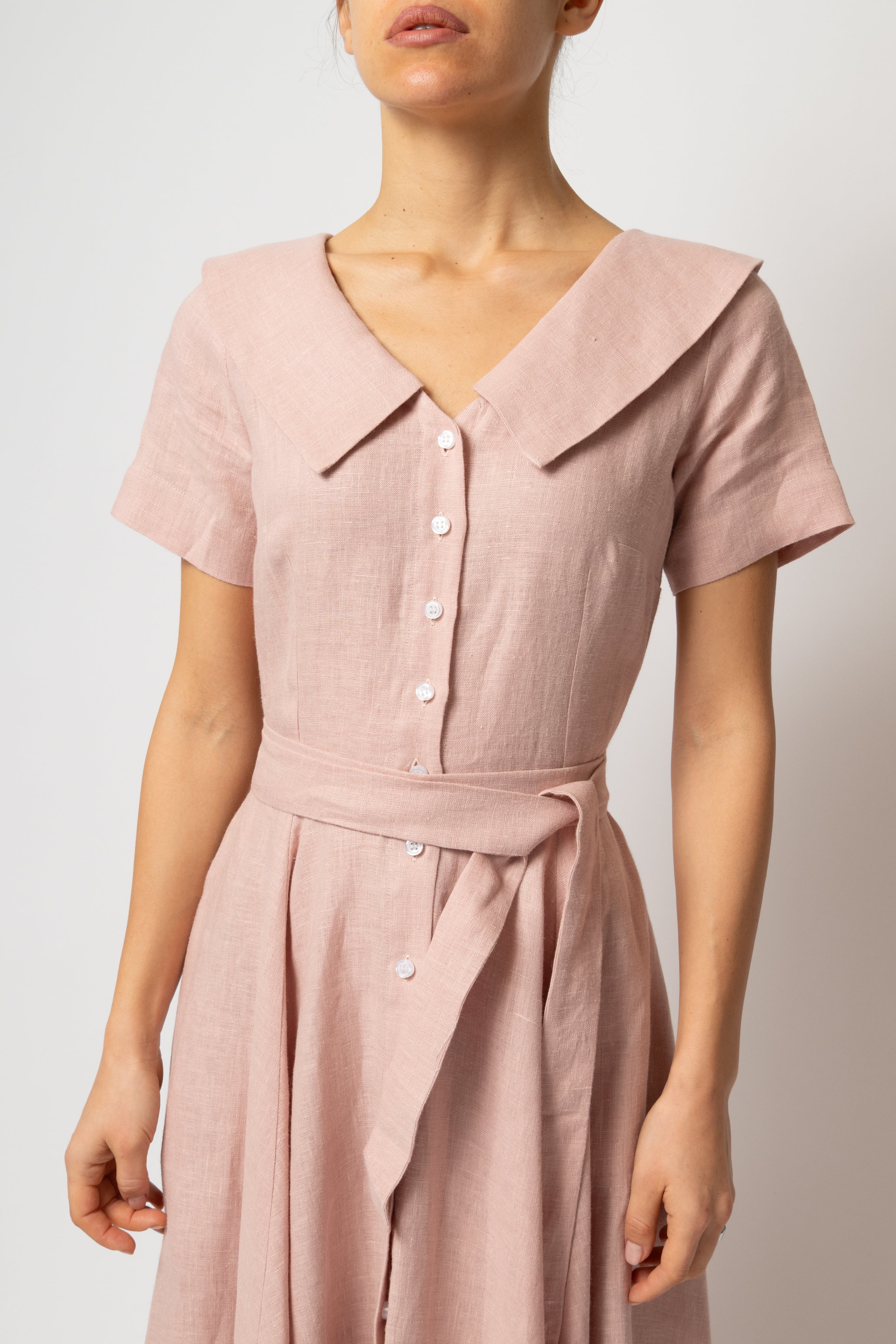 Rochie Camasa Midi cu Guler in V, din In Roz