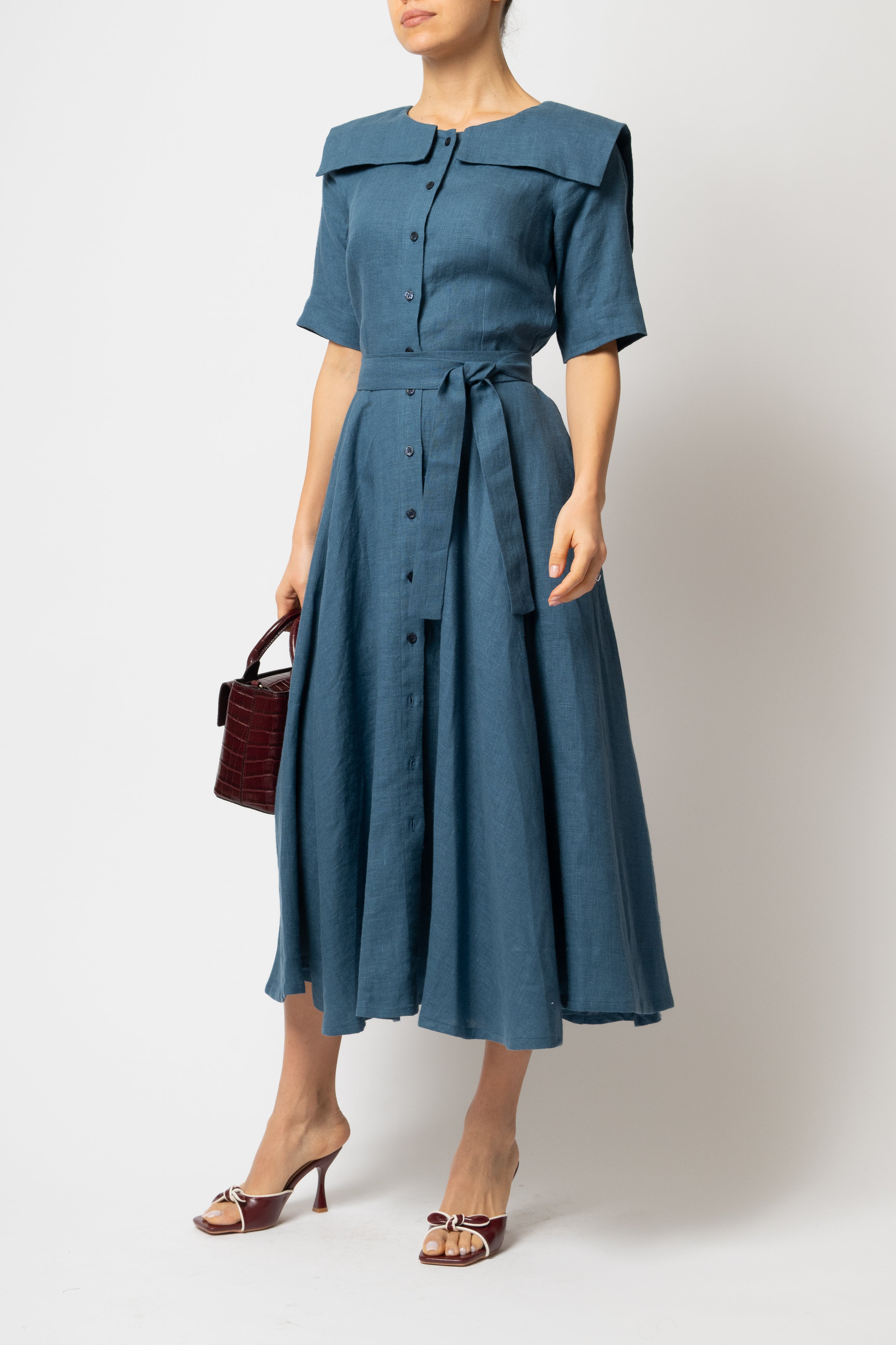 Rochie Camasa Midi, cu Guler Patrat, din In Albastru Petrol