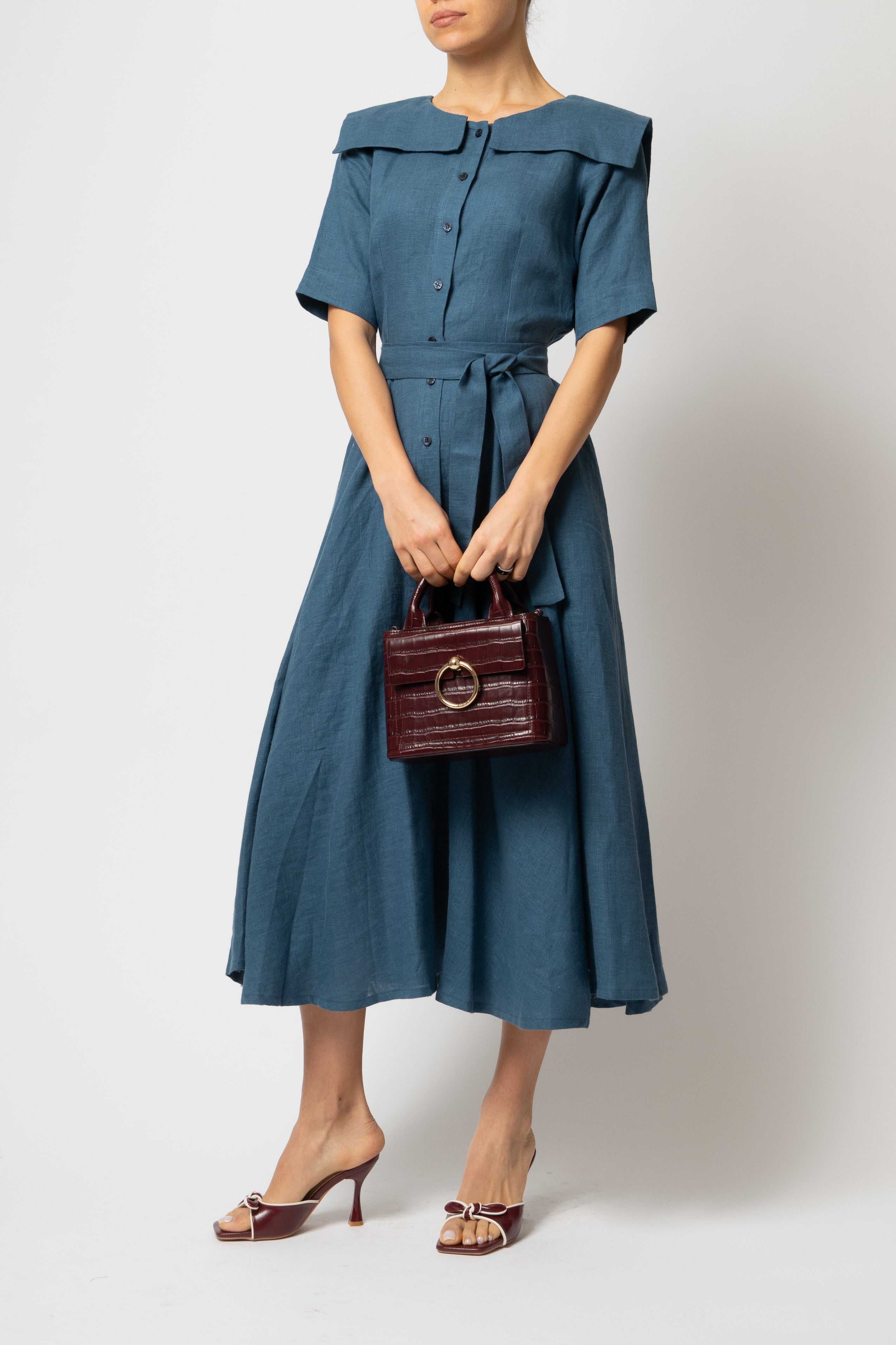 Rochie Camasa Midi, cu Guler Patrat, din In Albastru Petrol