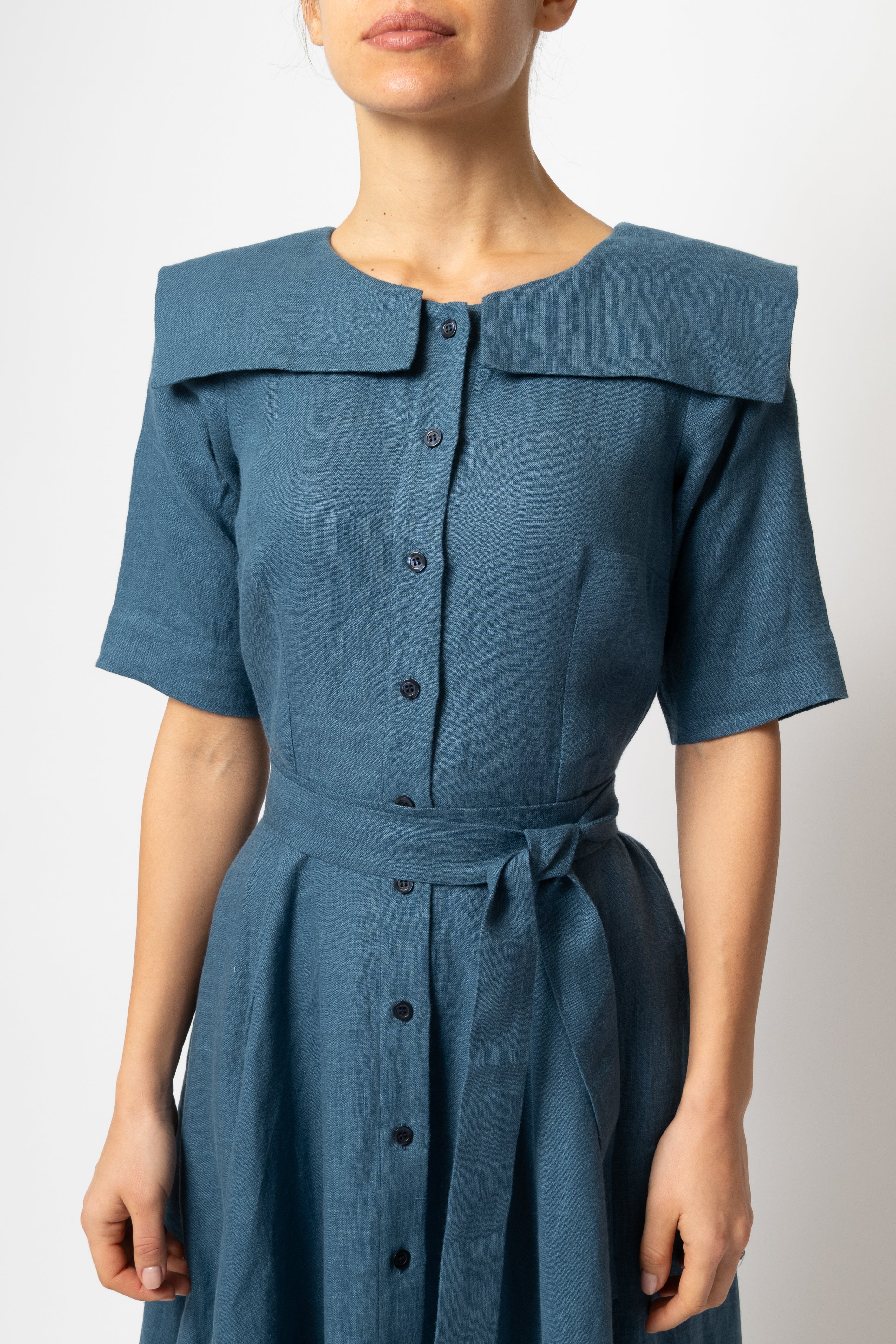 Rochie Camasa Midi, cu Guler Patrat, din In Albastru Petrol