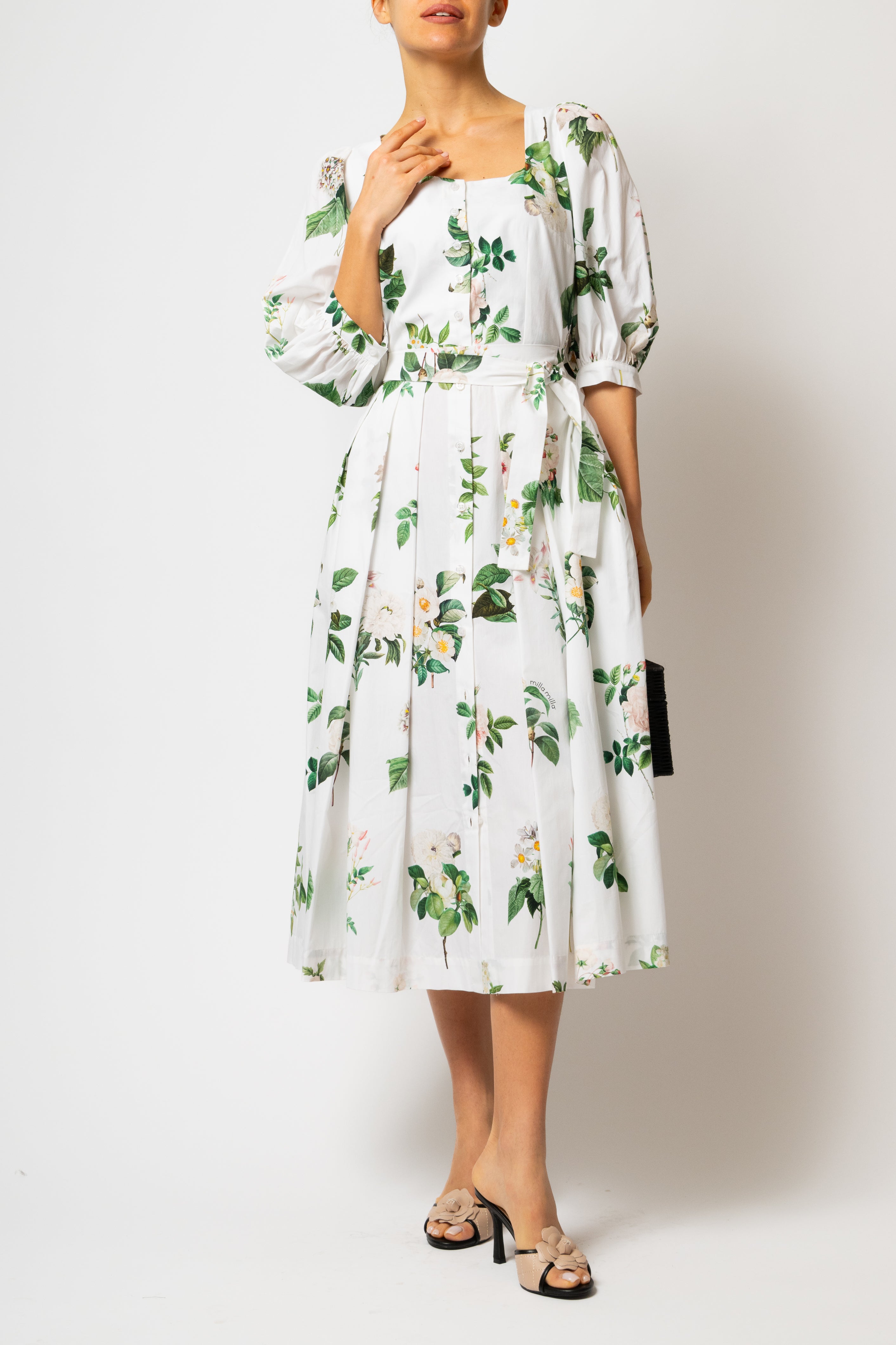 Rochie Midi, cu Decolteu Patrat si Nasturi, din Bumbac cu Flori pe Alb