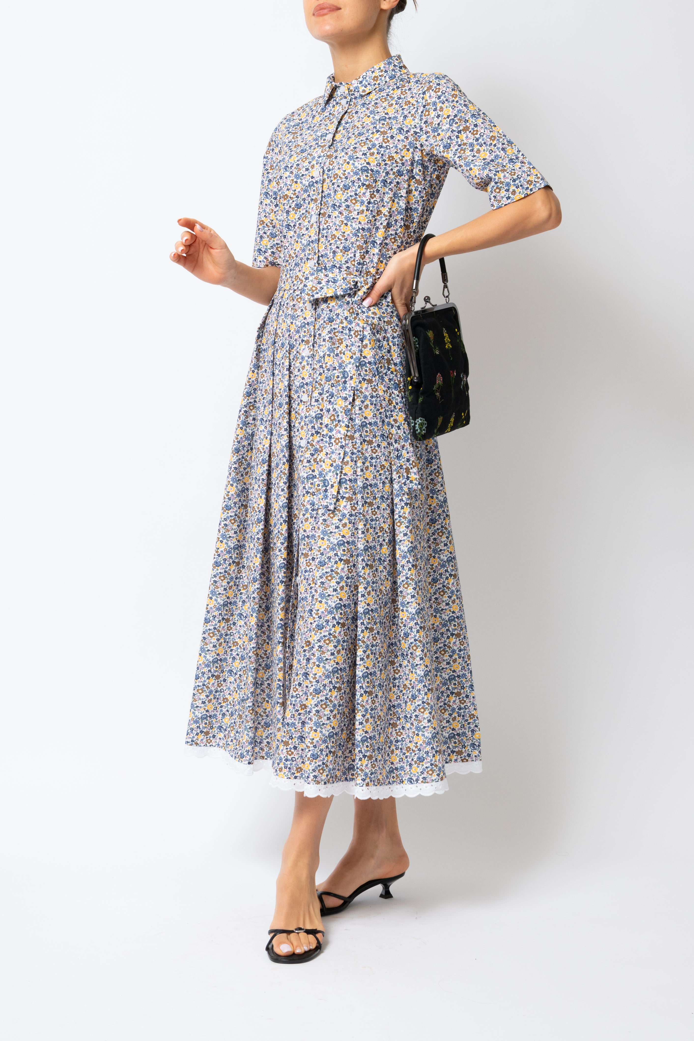 Rochie Camasa Midi, din Bumbac, cu Flori Bleu pe Alb