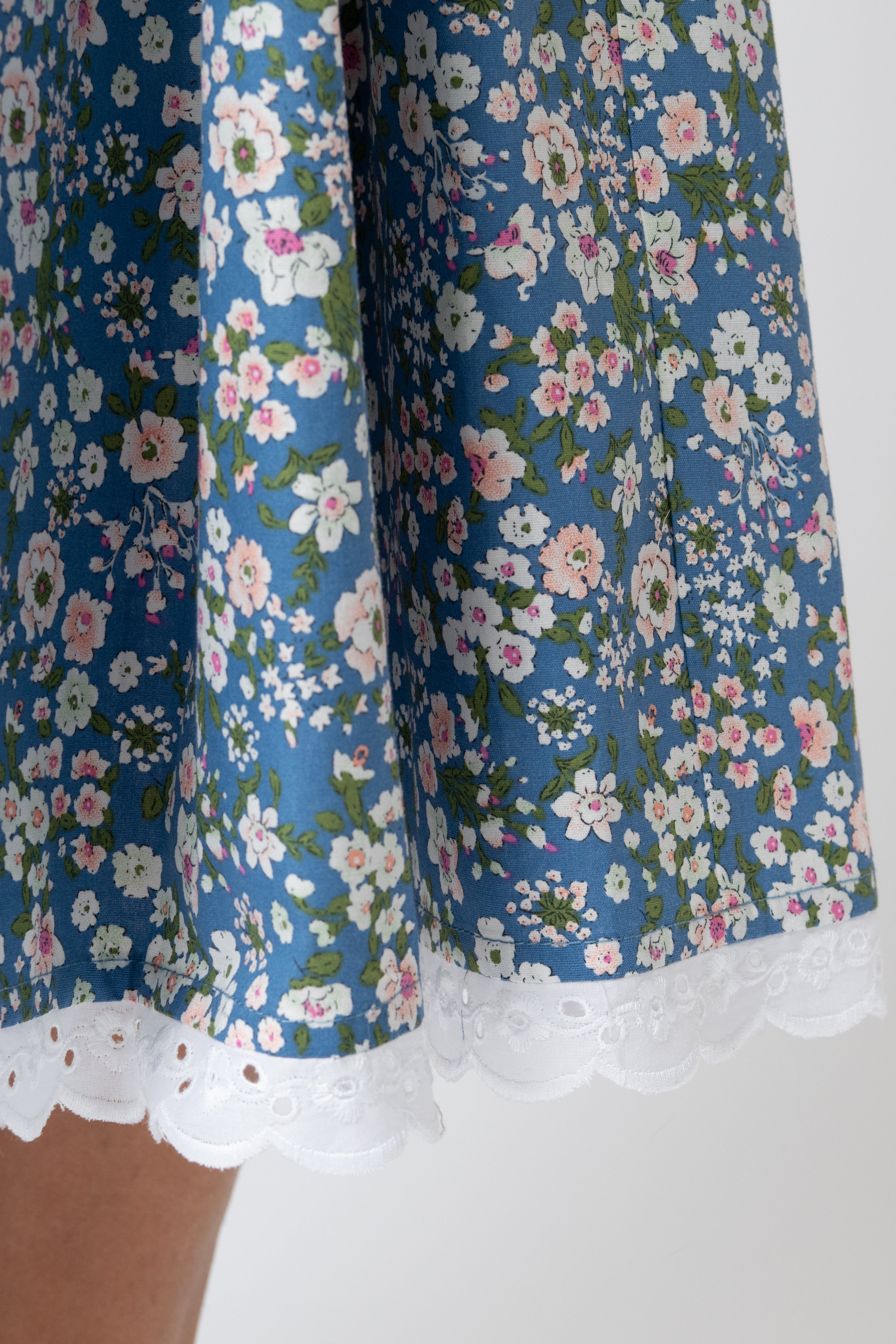 Rochie Camasa Midi cu Guler Patrat, din Bumbac, cu Flori pe Bleu