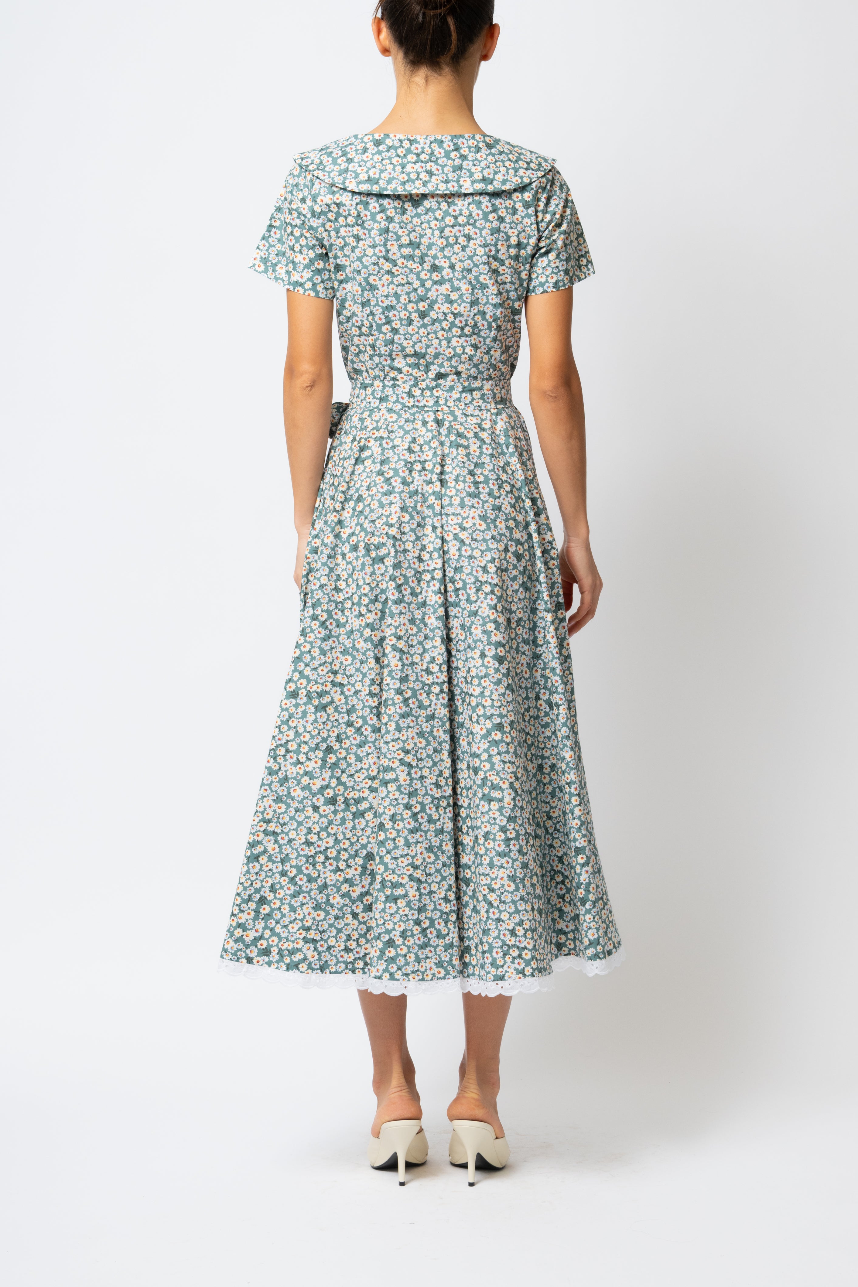 Rochie Camasa Midi cu Guler in V, din Bumbac cu Flori pe Verde Menta