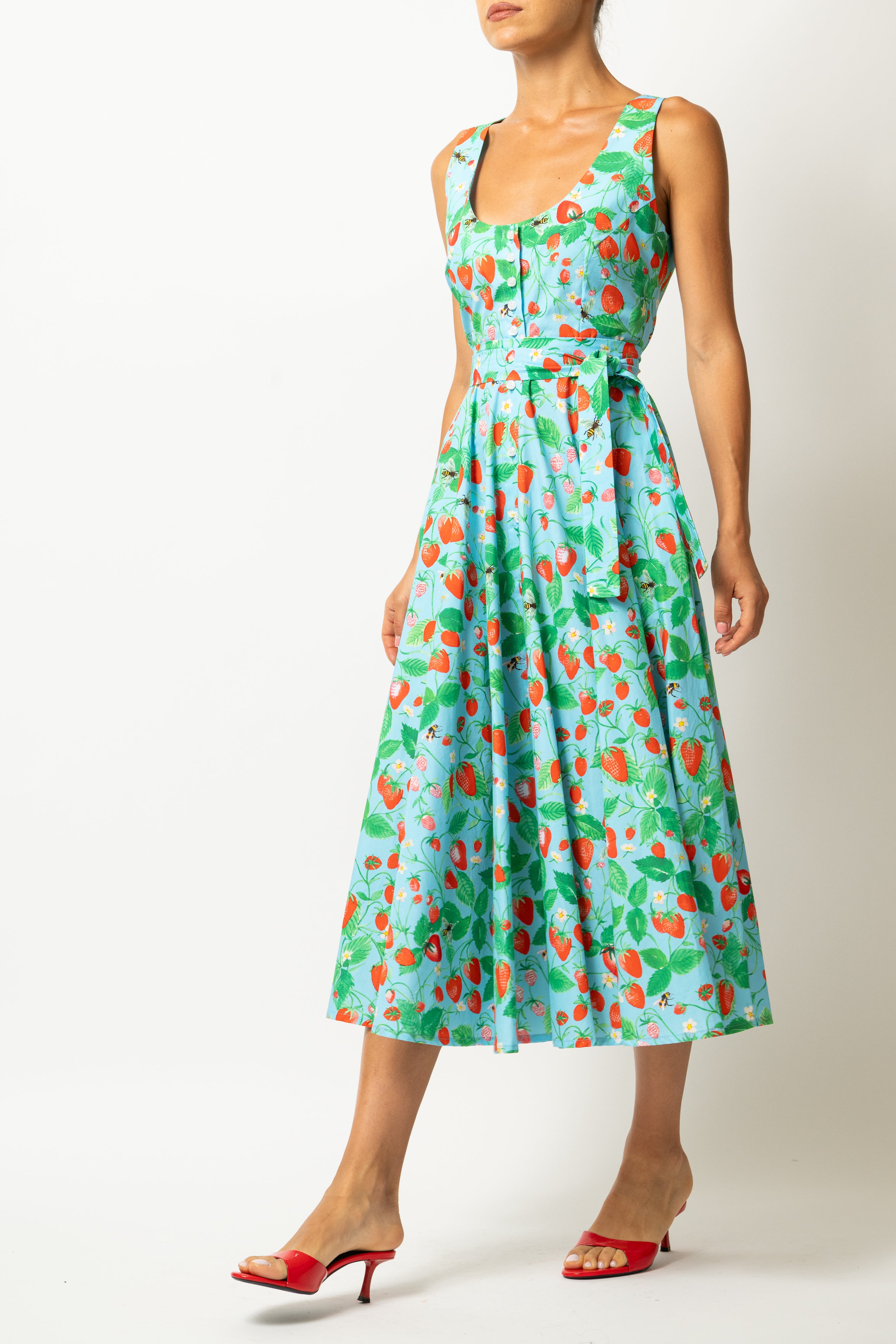 Rochie Midi cu Decolteu Rotund, din Bumbac cu Capsuni pe Bleu