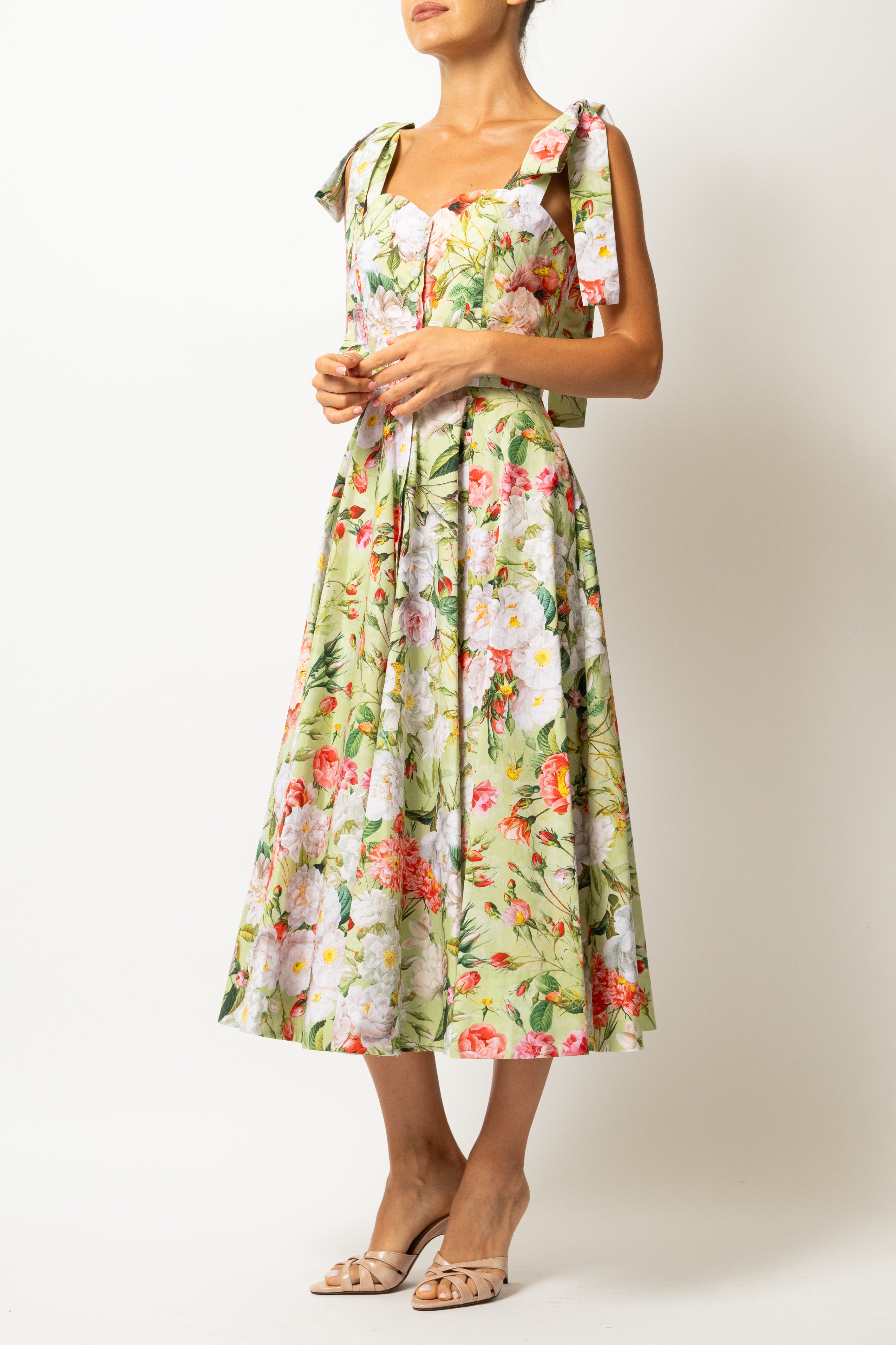 Rochie Midi, cu Bretele, din Bumbac cu Flori Pe Verde