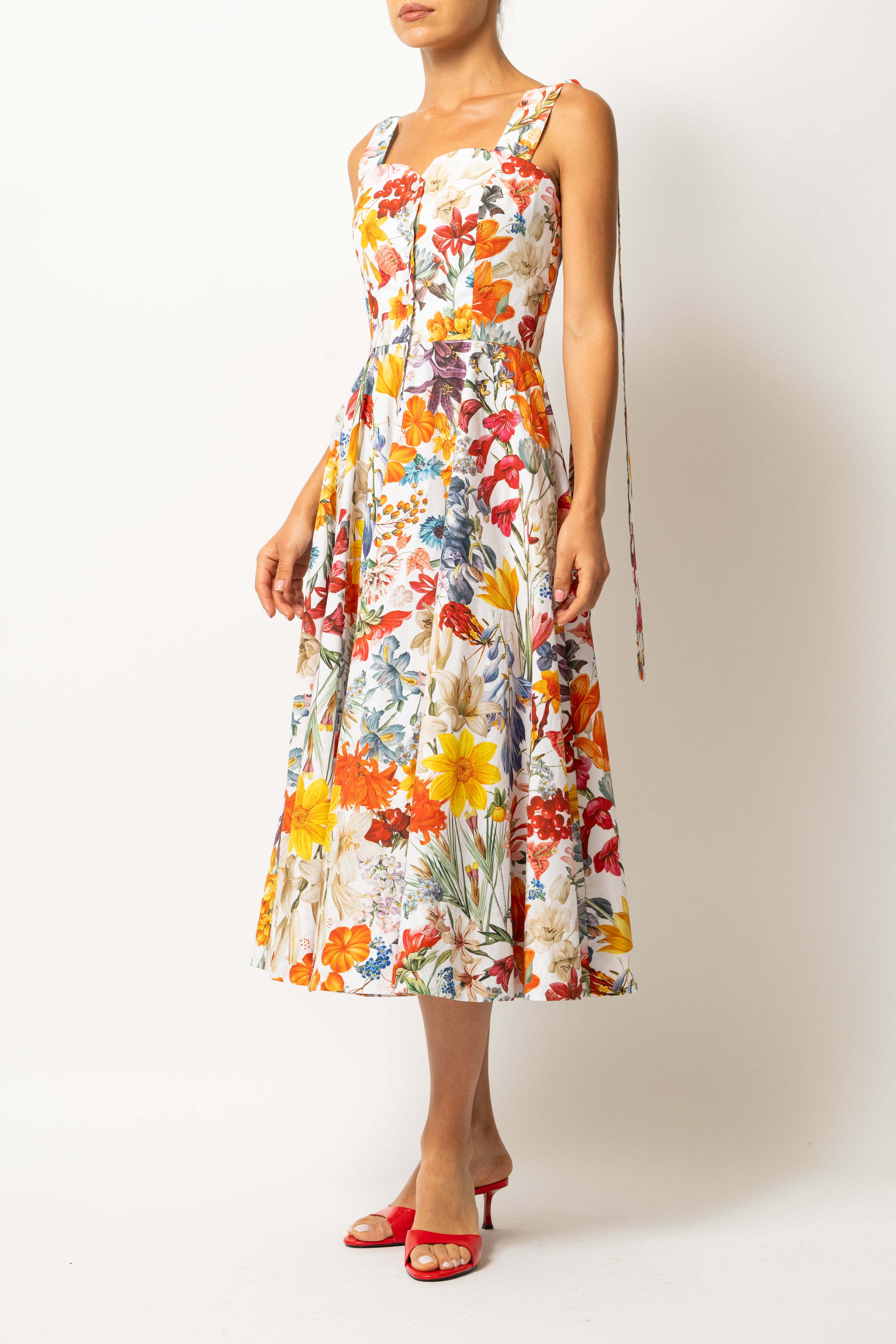 Rochie Midi, cu Bretele, din Bumbac cu Flori Pe Alb