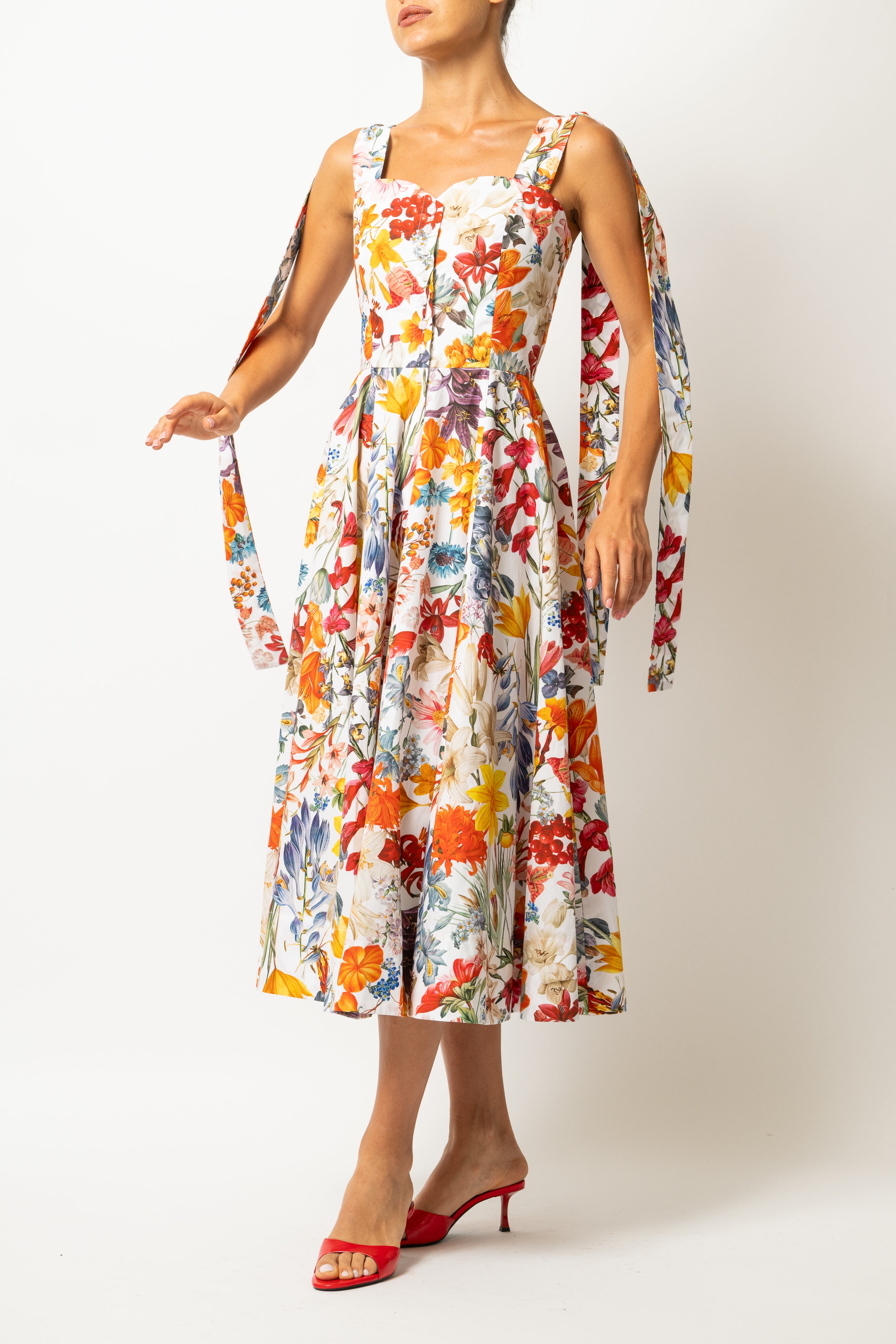 Rochie Midi, cu Bretele, din Bumbac cu Flori Pe Alb