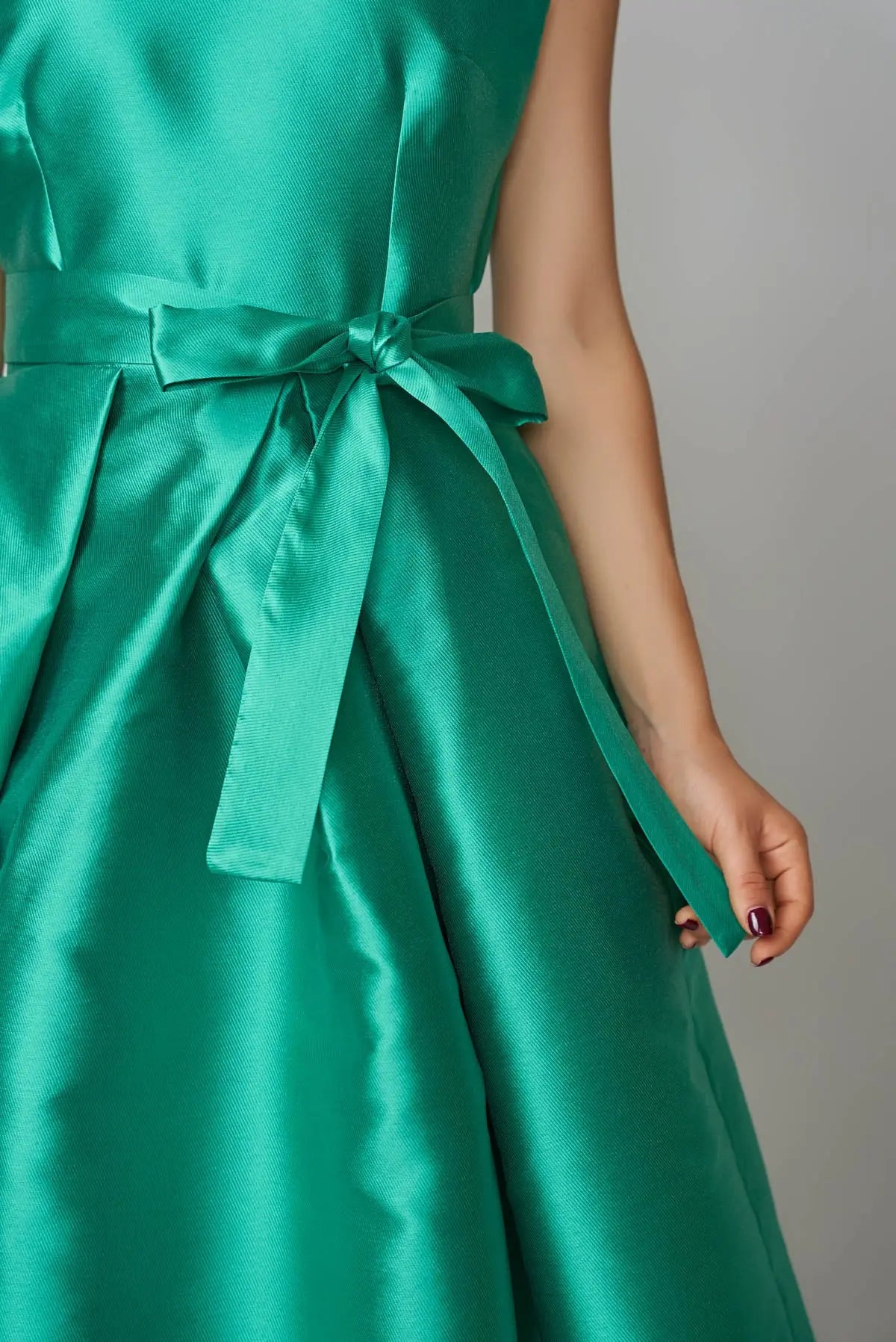 Rochie din mikado verde smarald | MillaMilla