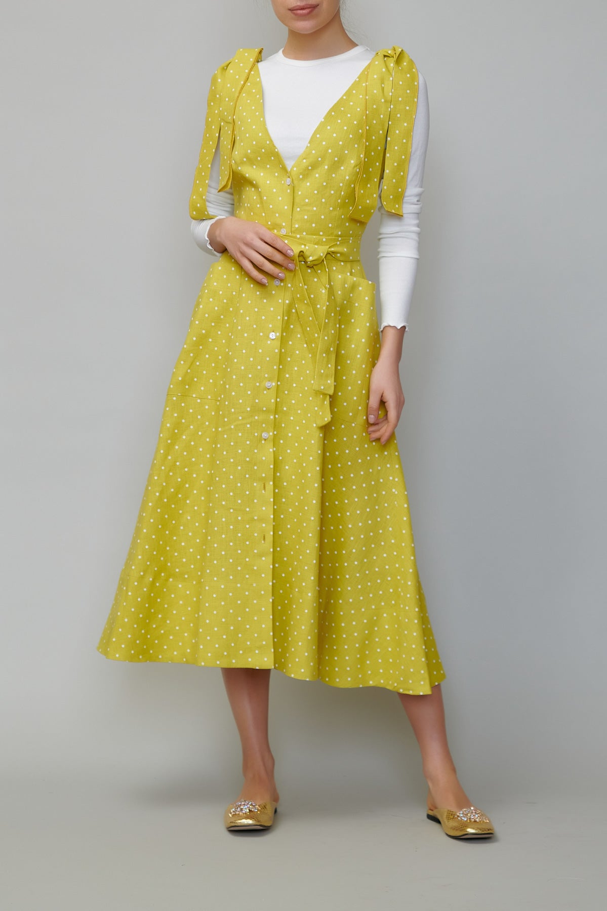 Sarafan din in galben cu buline 
