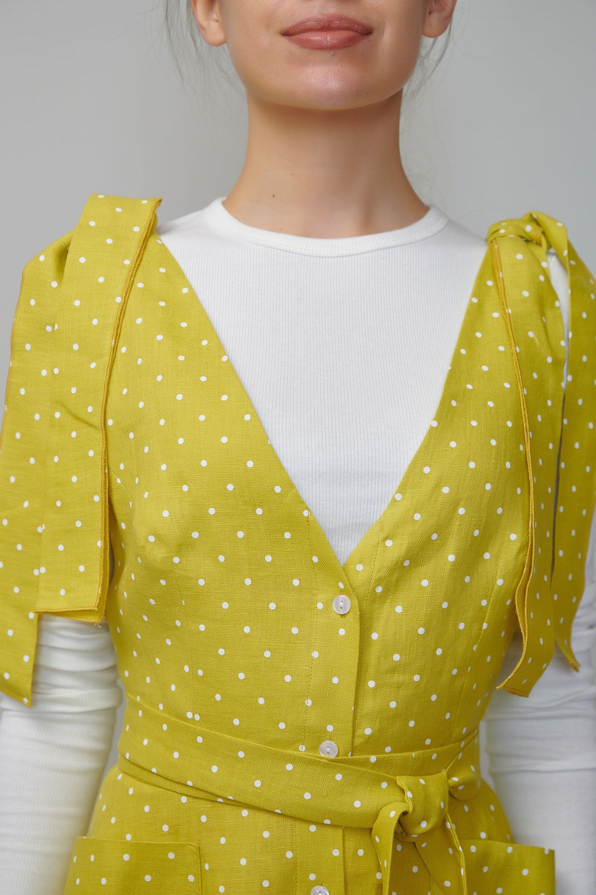 Sarafan din in galben cu buline 